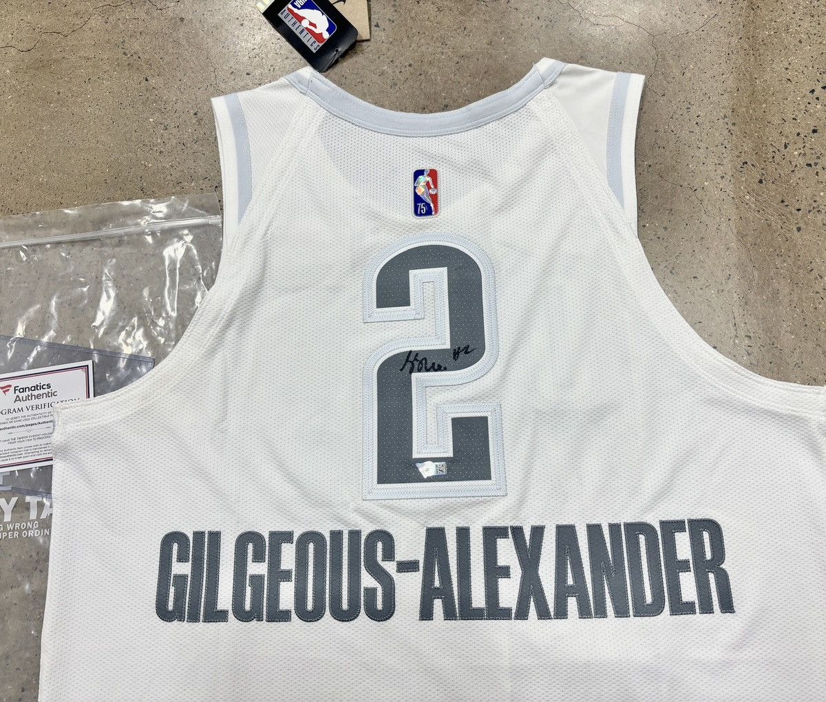 Nike SGA autography 75 years city au （FA/fanatics authentication） Size US M / EU 48-50 / 2 - 4 Thumbnail