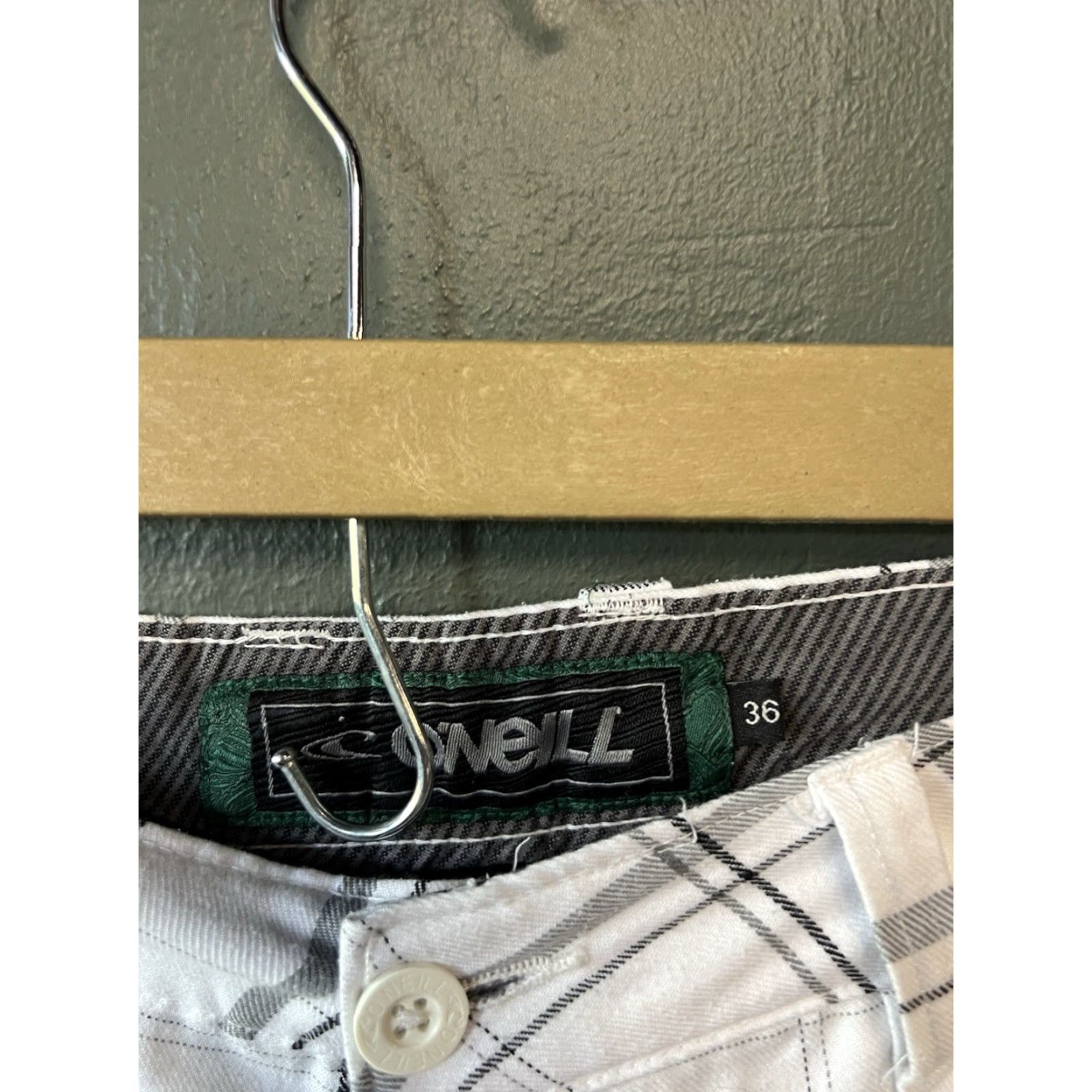 O'Neill O'Neill Mens Chino Shorts White Plaid Size 36 Regular Size US 36 / EU 52 - 3 Thumbnail