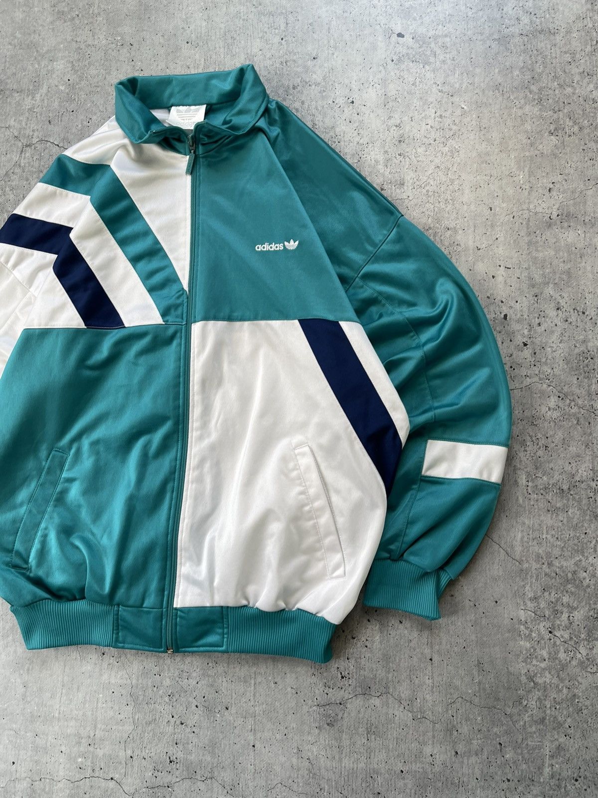 Adidas Adidas Vintage Track Suit Jacket 90s Embroidered Logo Size US XL / EU 56 / 4 - 4 Thumbnail