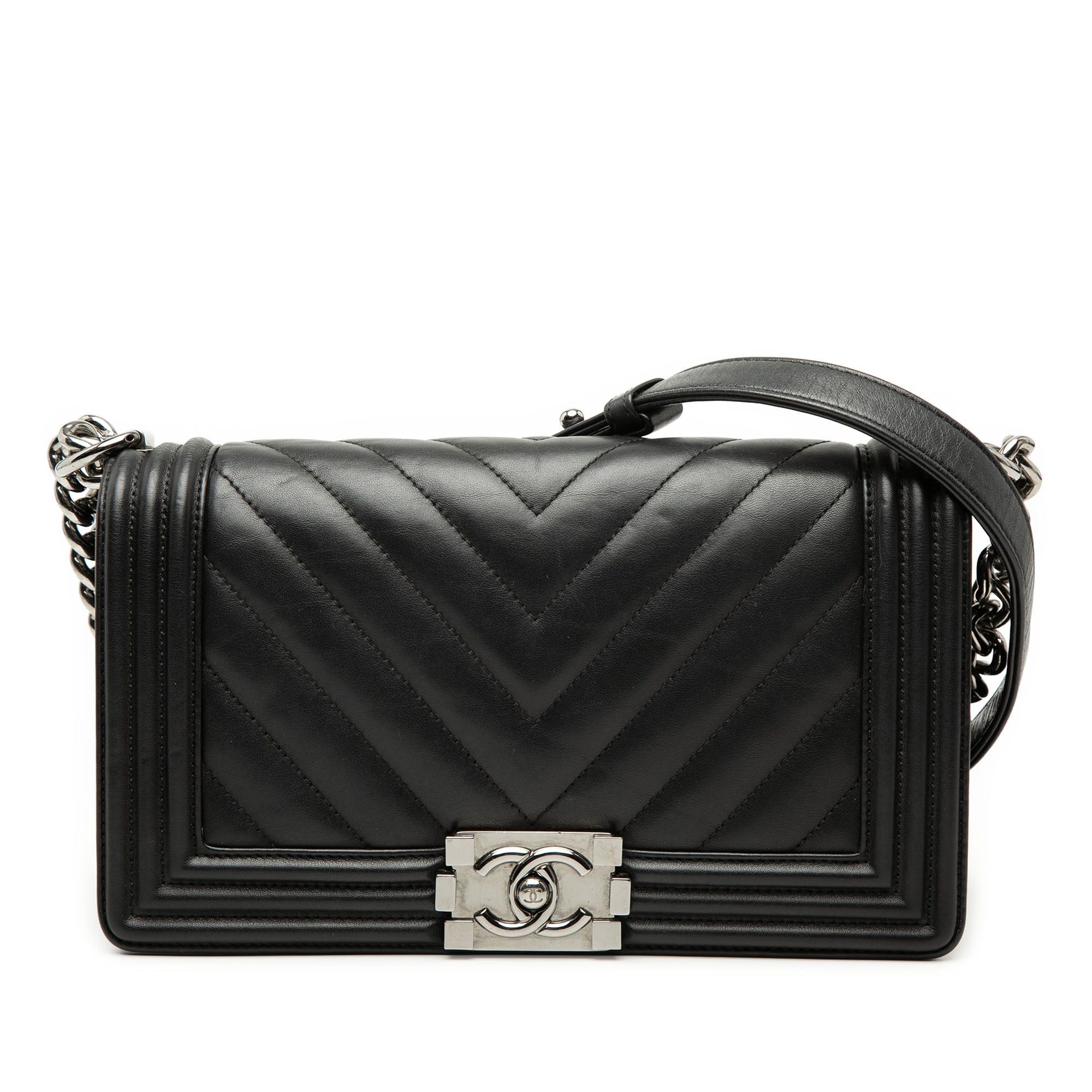 Chanel Old Medium Chevron Lambskin Boy Flap Size ONE SIZE - 1 Thumbnail
