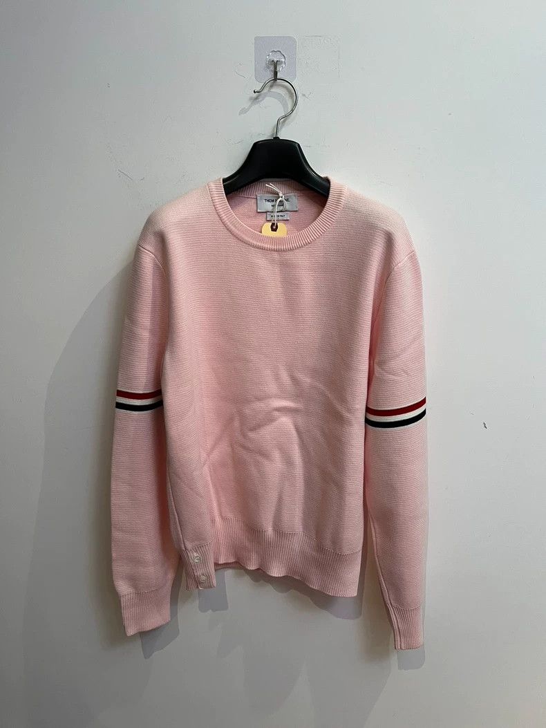 Thom Browne Thom Browne Double-breasted pink hoodie Size US S / EU 44-46 / 1 - 1 Thumbnail