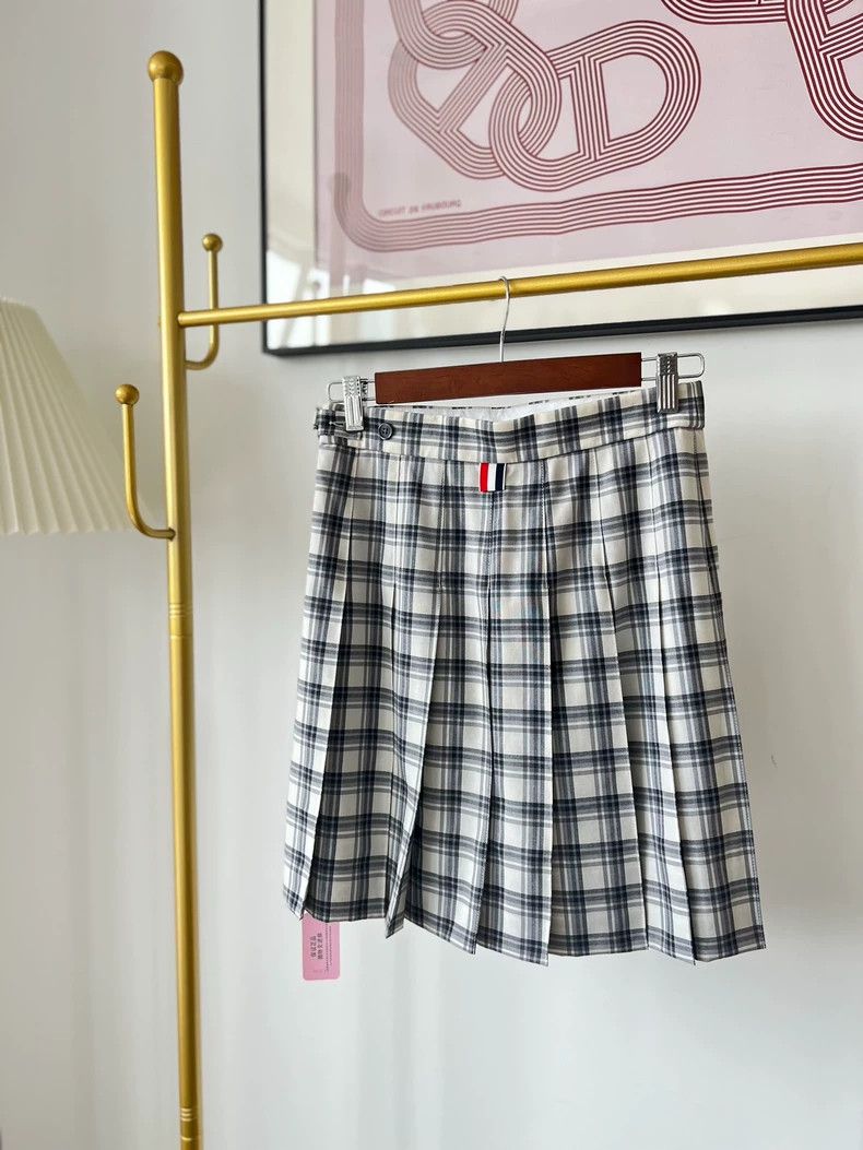 Thom Browne Thom Browne Wool pleated skirt Size 25" / US 0 / IT 36 - 2 Thumbnail