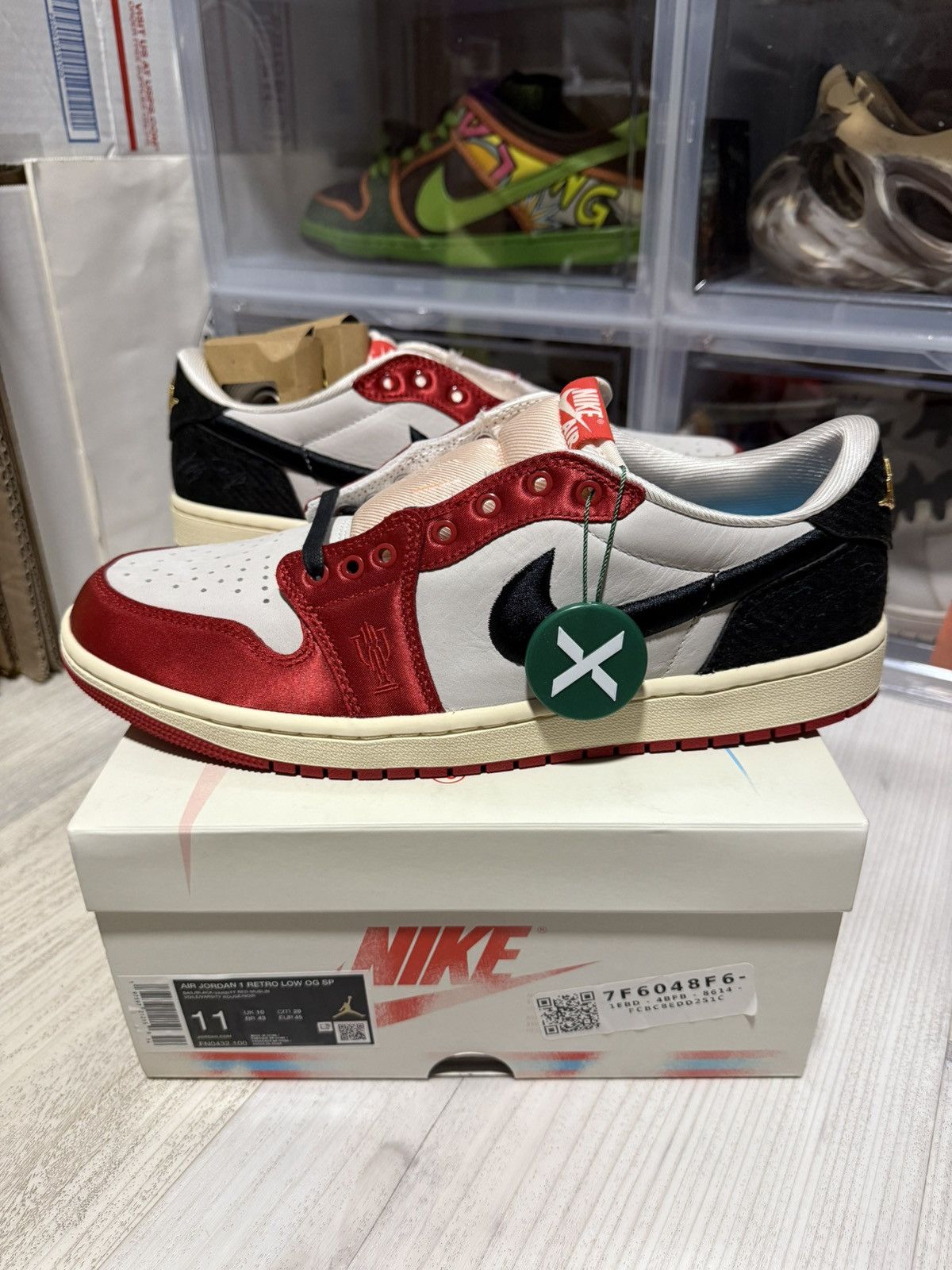 Jordan Brand Air Jordan 1 Retro Low OG SP Rookie Card Trophy Room Size US 11 / EU 44 - 1 Thumbnail