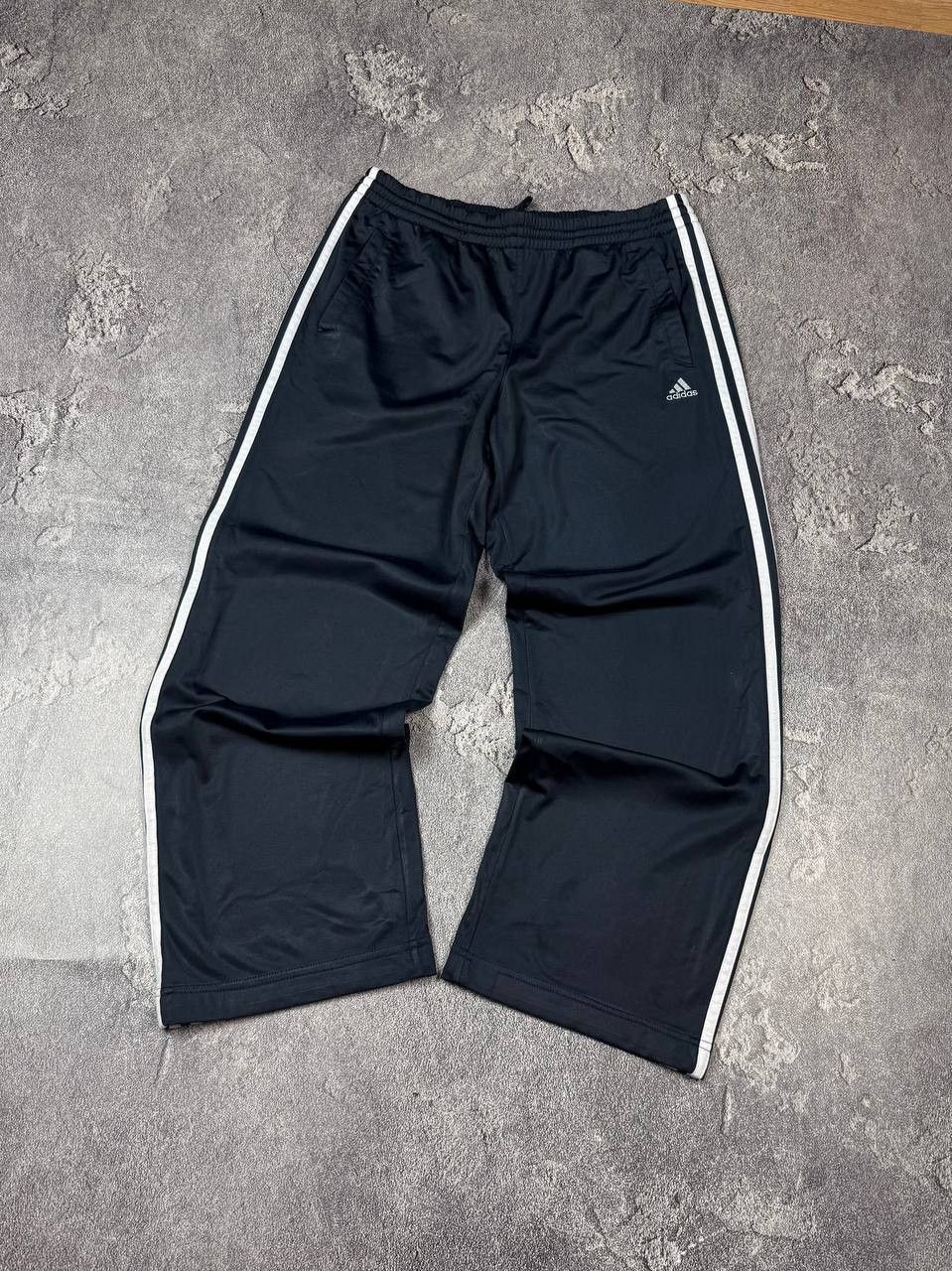 Adidas Y2K Adidas Navy Stripe Baggy Track Pants Size US 32 / EU 48 - 2 Thumbnail