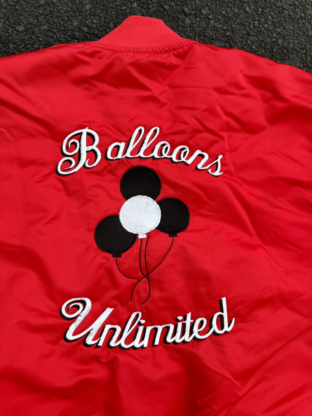 Vintage Vintage 90’s Balloons XO Unlimited Red Satin Bomber Jacket Size US XL / EU 56 / 4 - 3 Thumbnail
