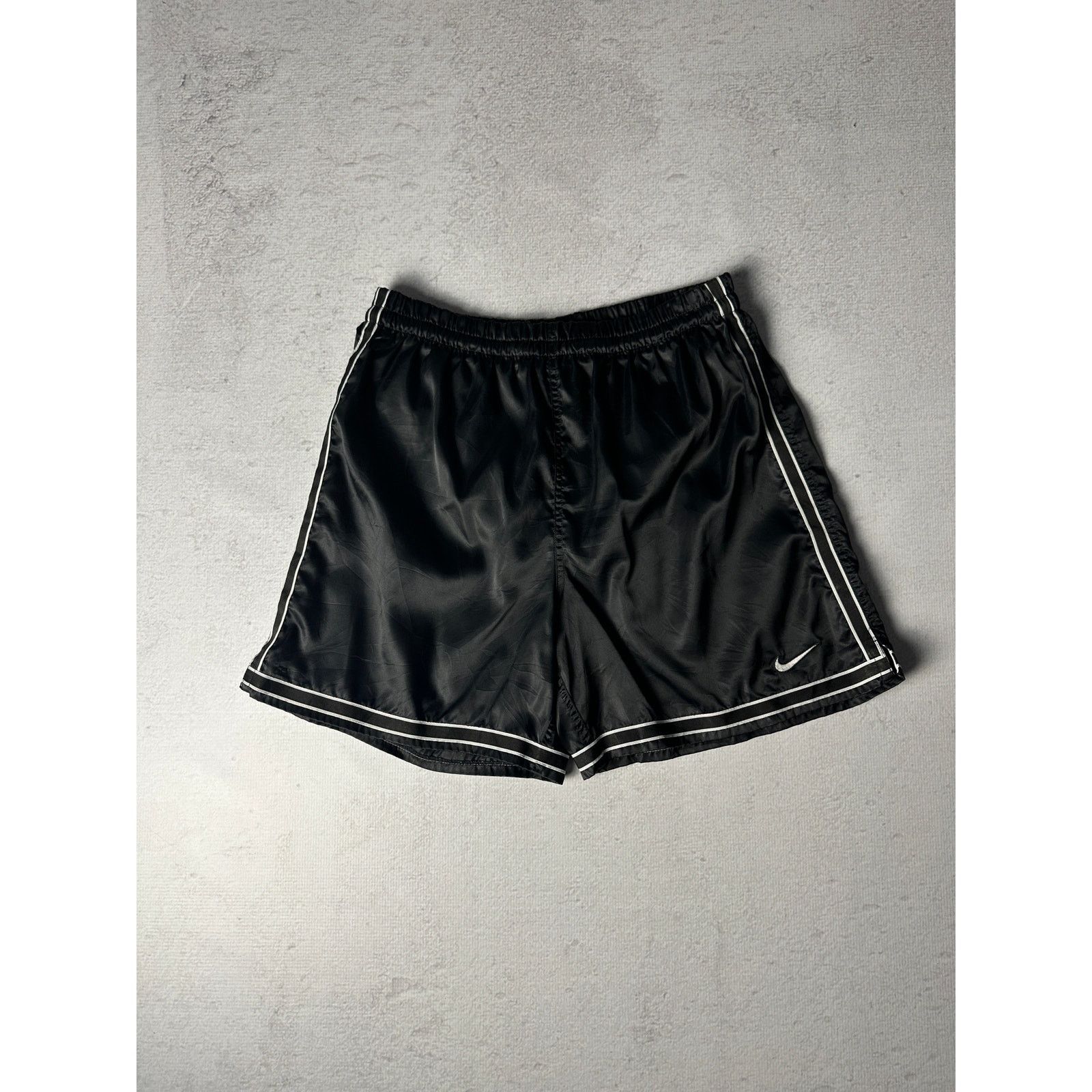 Nike Vintage Nike Shorts - Men's Large Size US 32 / EU 48 - 1 Thumbnail