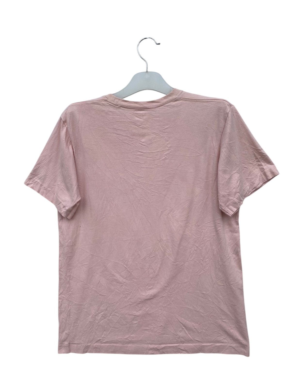 Kaws × Uniqlo Uniqlo X Kaws Tees Size US L / EU 52-54 / 3 - 2 Thumbnail