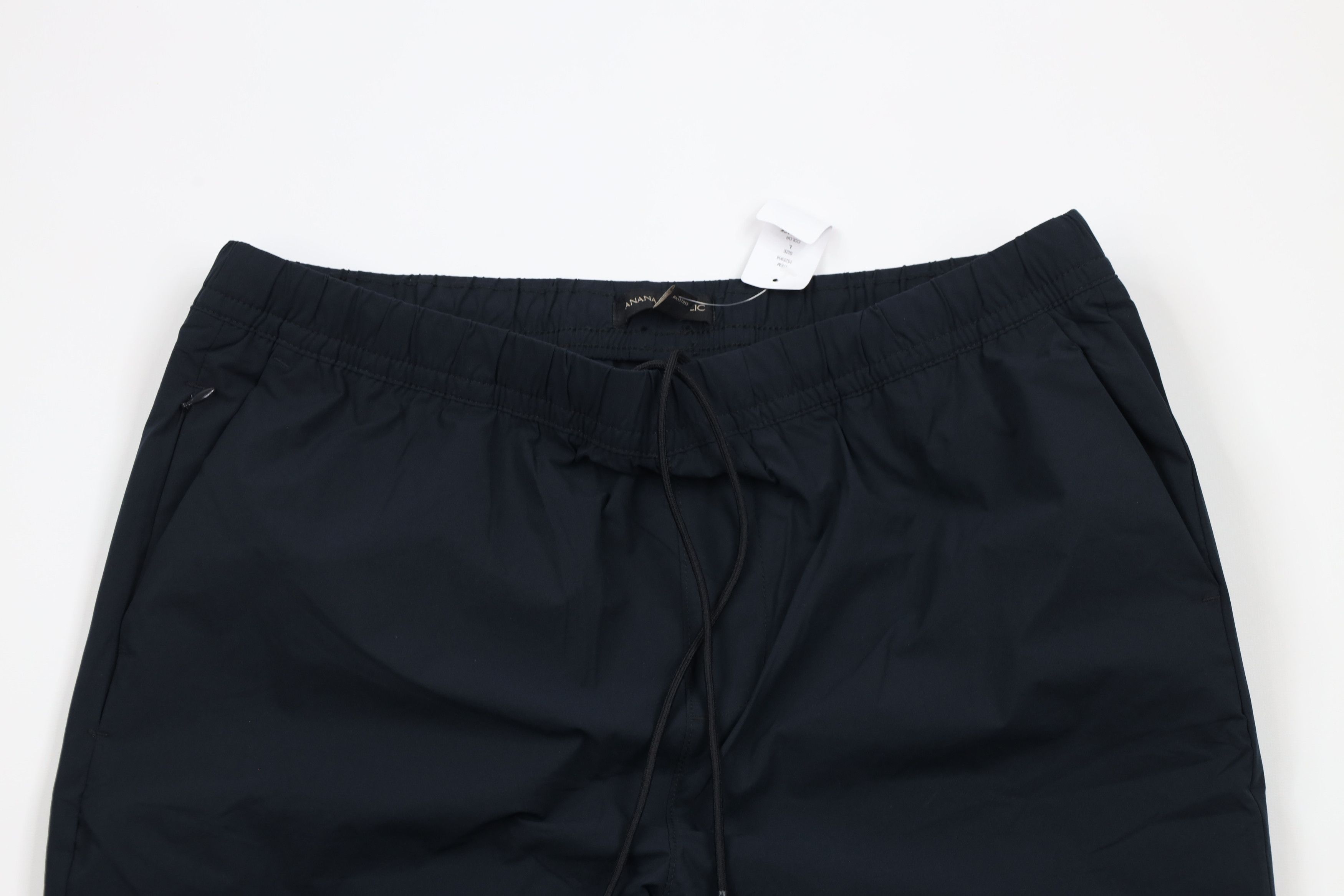Banana Republic × Vintage New Banana Republic Tech Cuffed Joggers Jogger Pants Black Size US 36 / EU 52 - 2 Thumbnail