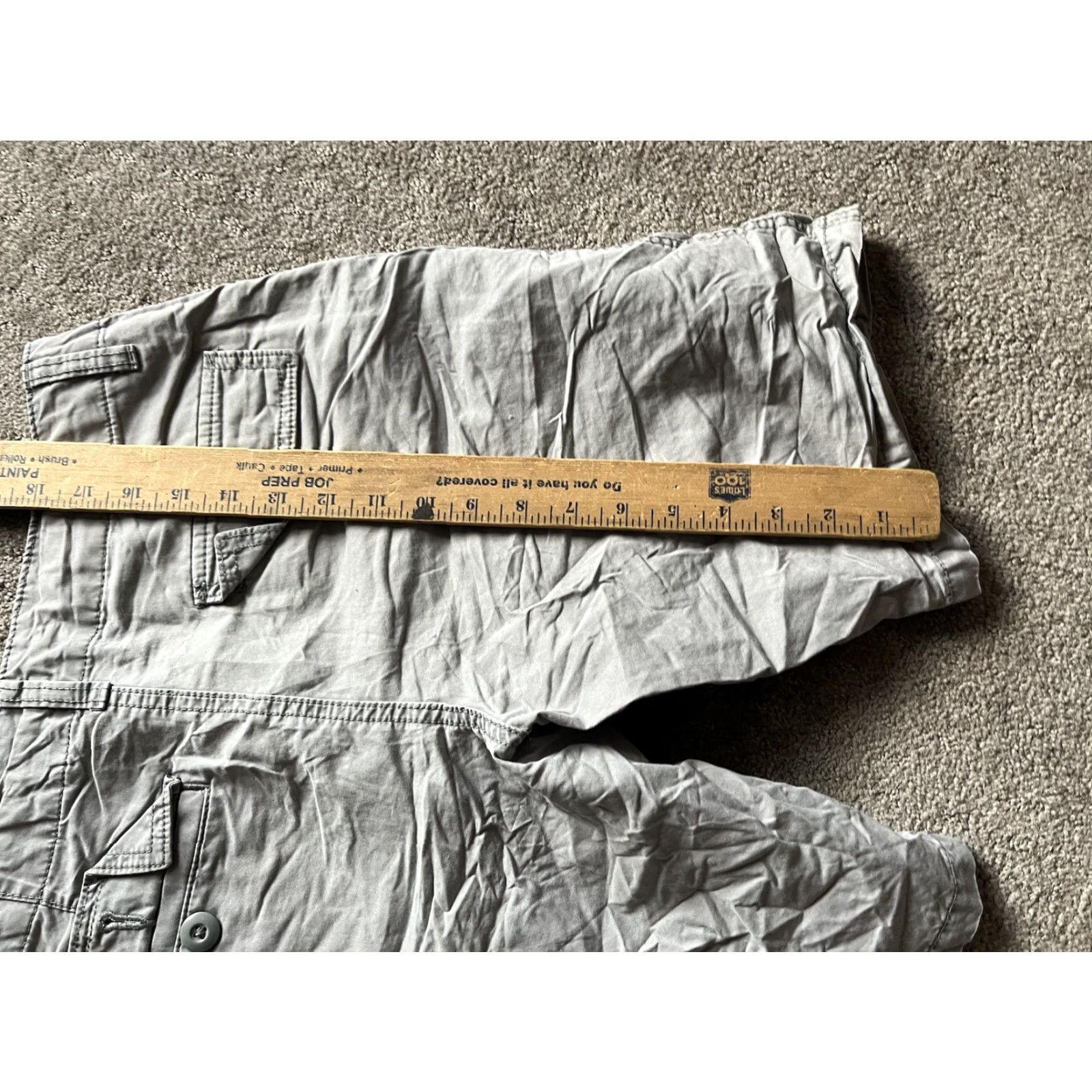 Old Navy Old Navy Shorts Mens 28 Gray Solid Chino 5-Pocket Beach Mens Size US 28 / EU 44 - 4 Thumbnail