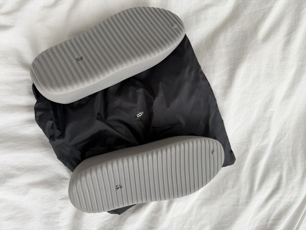 Yeezy SL-01 Size US 8 / EU 41 - 5 Thumbnail