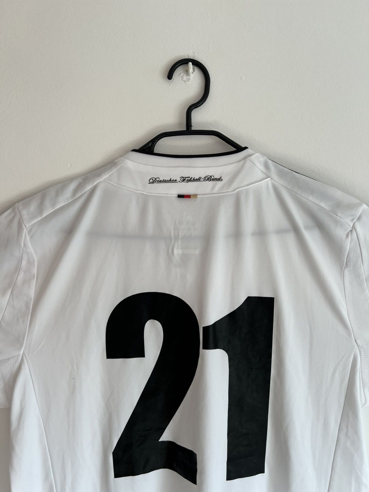 Adidas Vintage Adidas Germany 2012 Jersey Home Germany Size US L / EU 52-54 / 3 - 7 Thumbnail