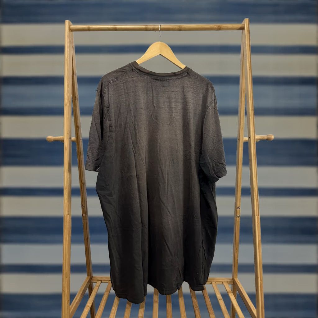 Vintage KING SIZE T-Shirt Men 4XL Black Grunge Workwear Distressed Worn VTG Gradient Sun Faded WIP Confidently Size US XXL / EU 58 / 5 - 1 Thumbnail