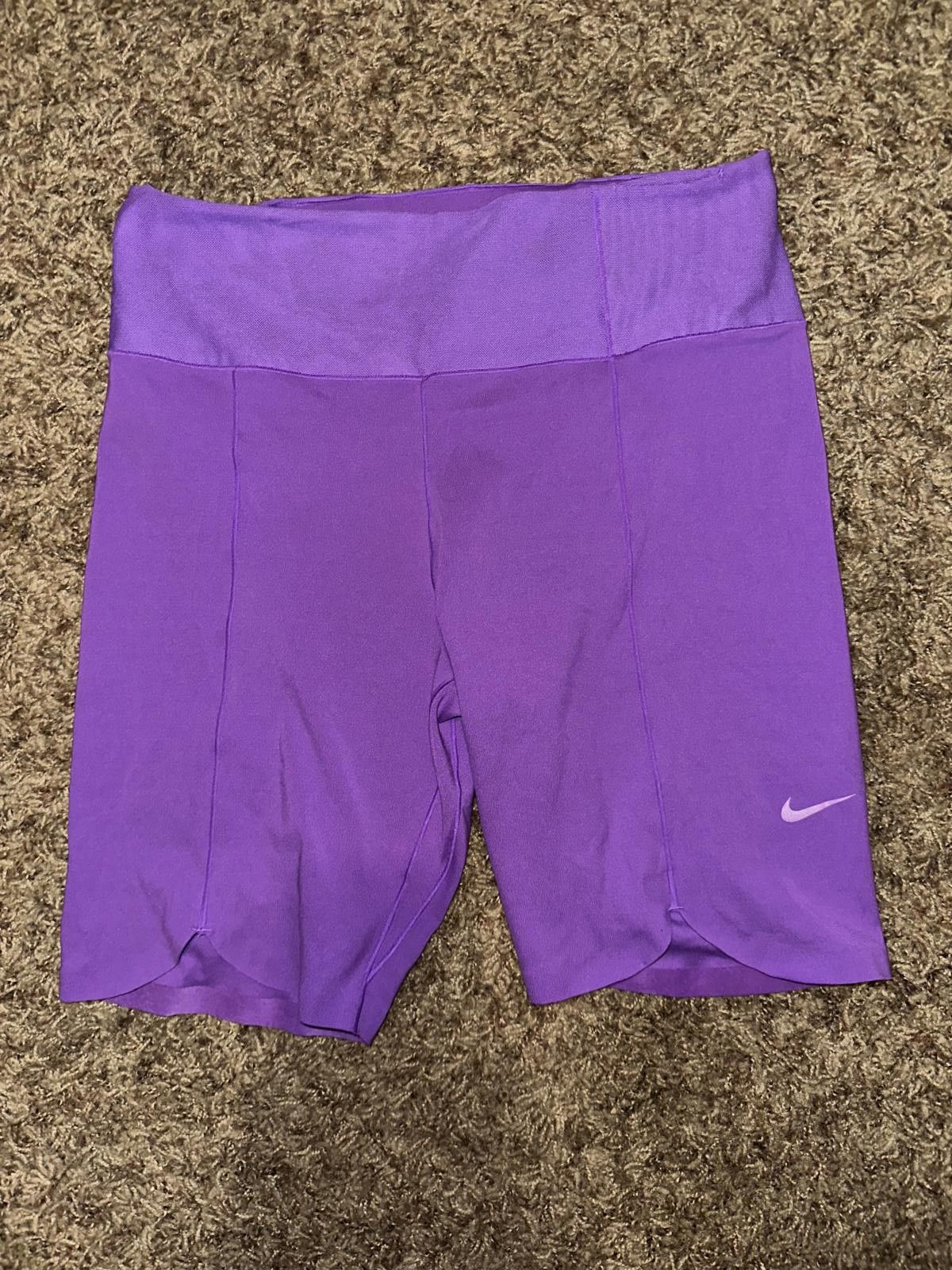 Nike Nike Womens One Luxe 7" Icon Clash Compression Shorts Size 32" / US 10 / IT 46 - 1 Thumbnail