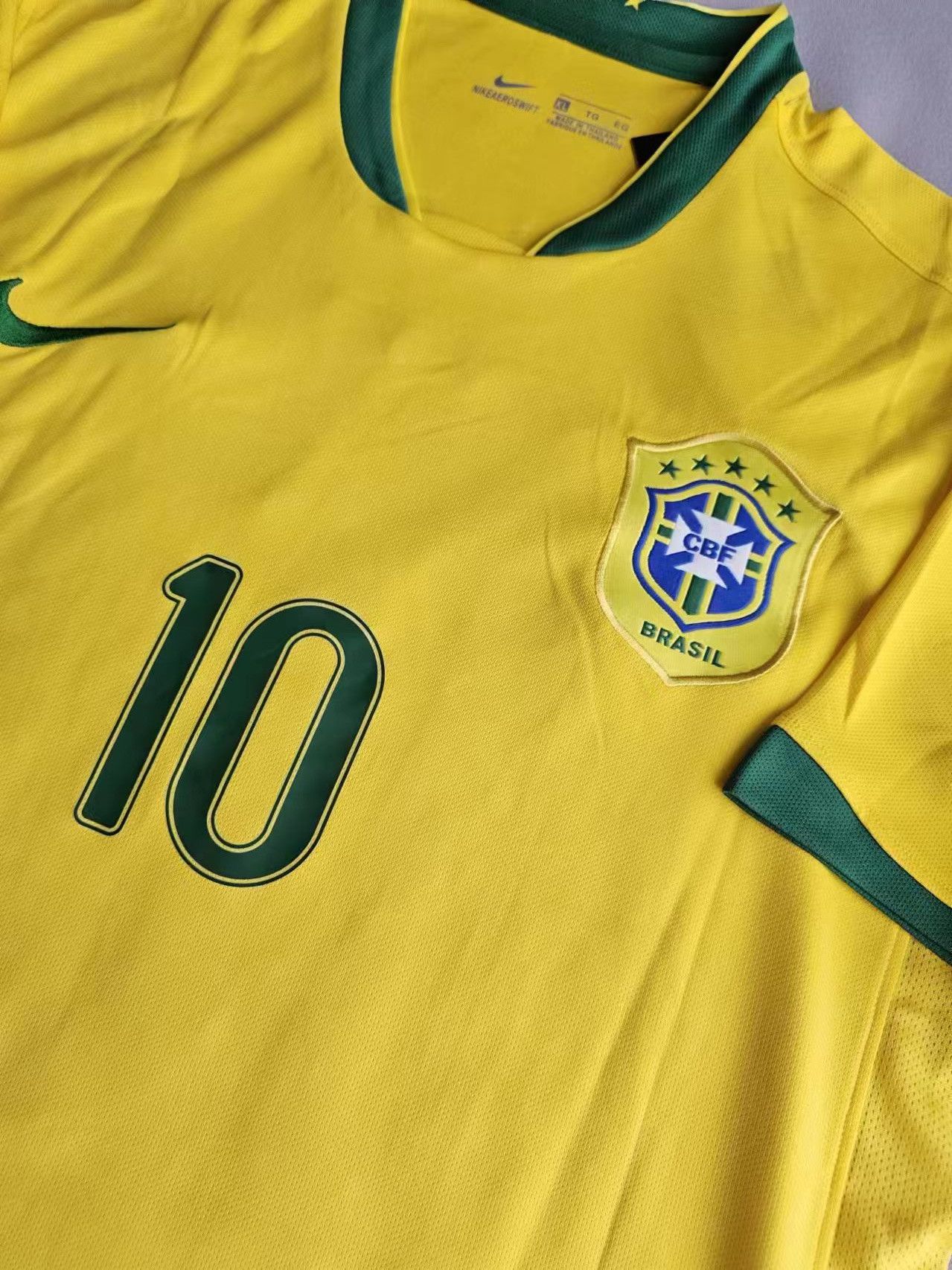 Other 2006 World Cup Brazil #10 ronaldinho Jersey Size US XL / EU 56 / 4 - 4 Thumbnail