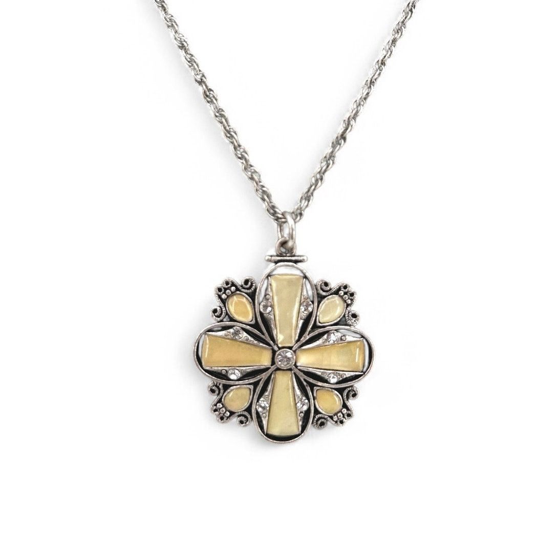 Other 1928 Necklace Pale Yellow MOP Rhinestone Clover Pendant Size ONE SIZE - 1 Thumbnail
