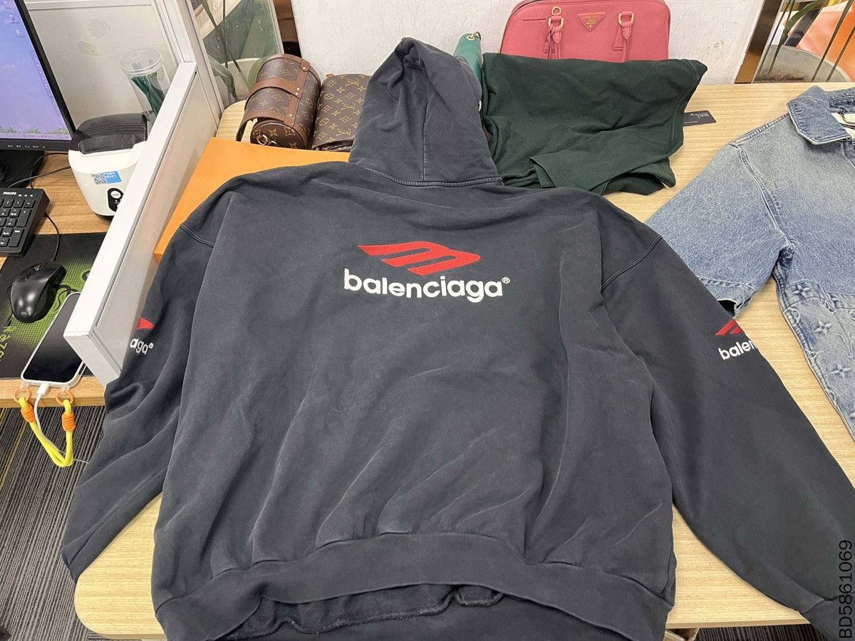 Balenciaga Balenciaga 23FW logo Sweatshirt size4 Size US XL / EU 56 / 4 - 1 Thumbnail