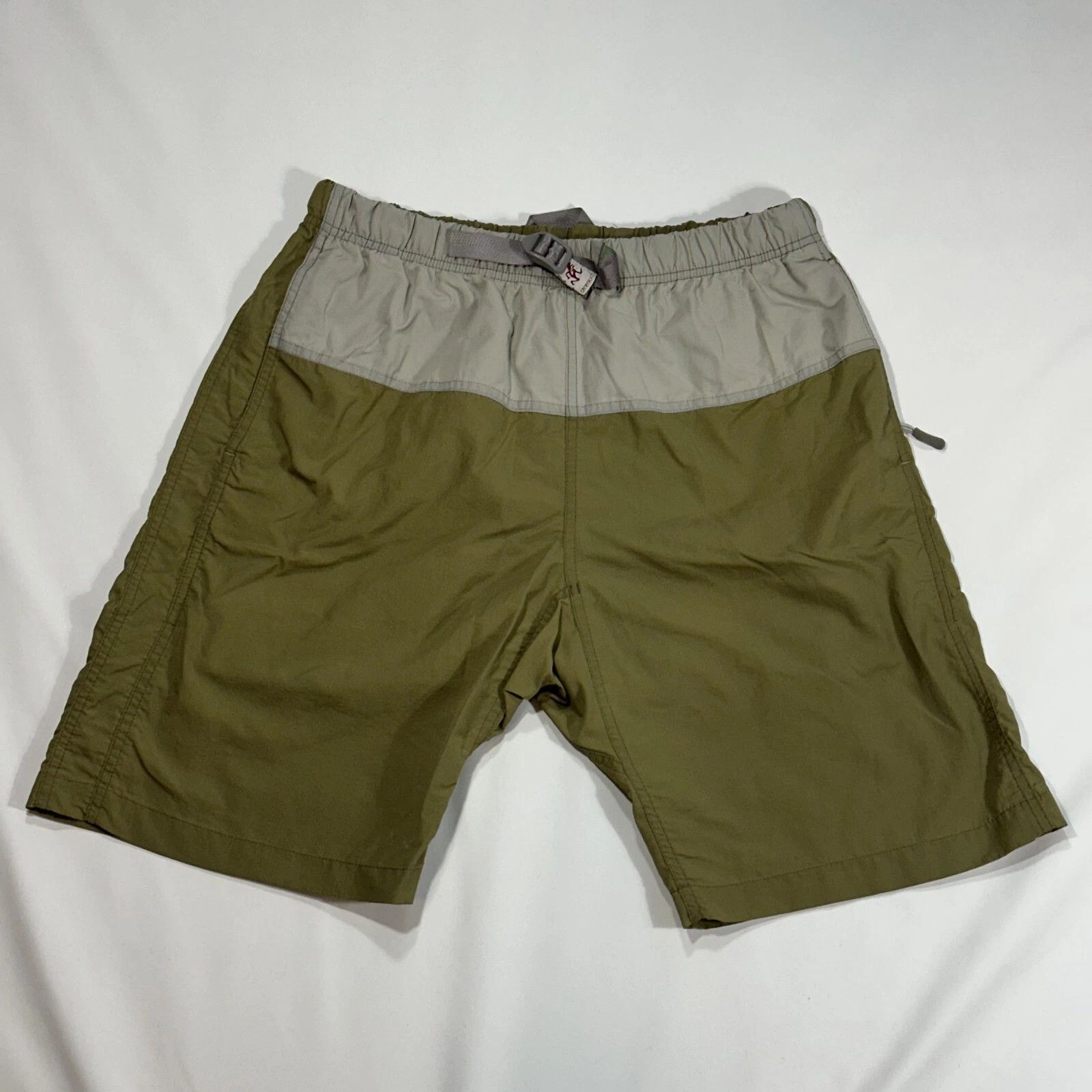 Gramicci Gramicci Hiking Shorts Gray Green Two Tone Adjustable Size US 32 / EU 48 - 1 Thumbnail