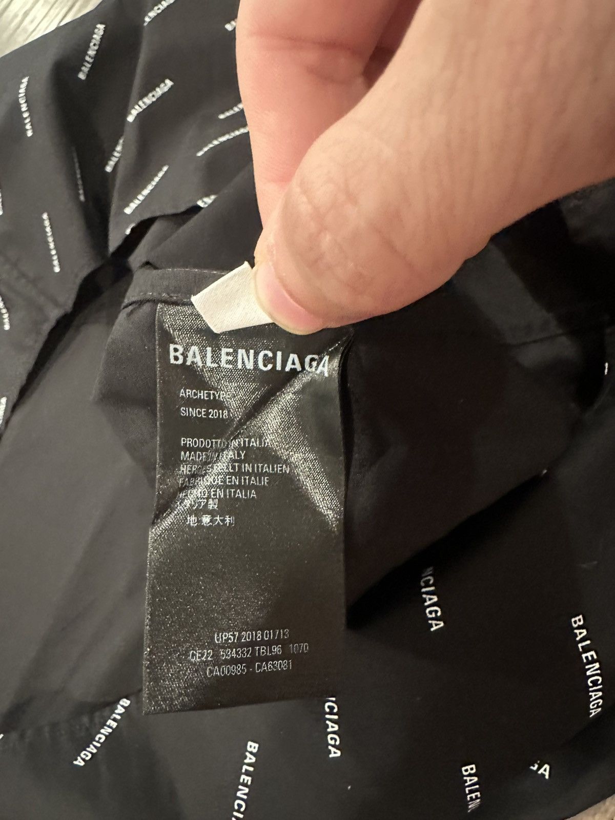 Balenciaga Balenciaga Logo Button Down Shirt Size US L / EU 52-54 / 3 - 5 Thumbnail