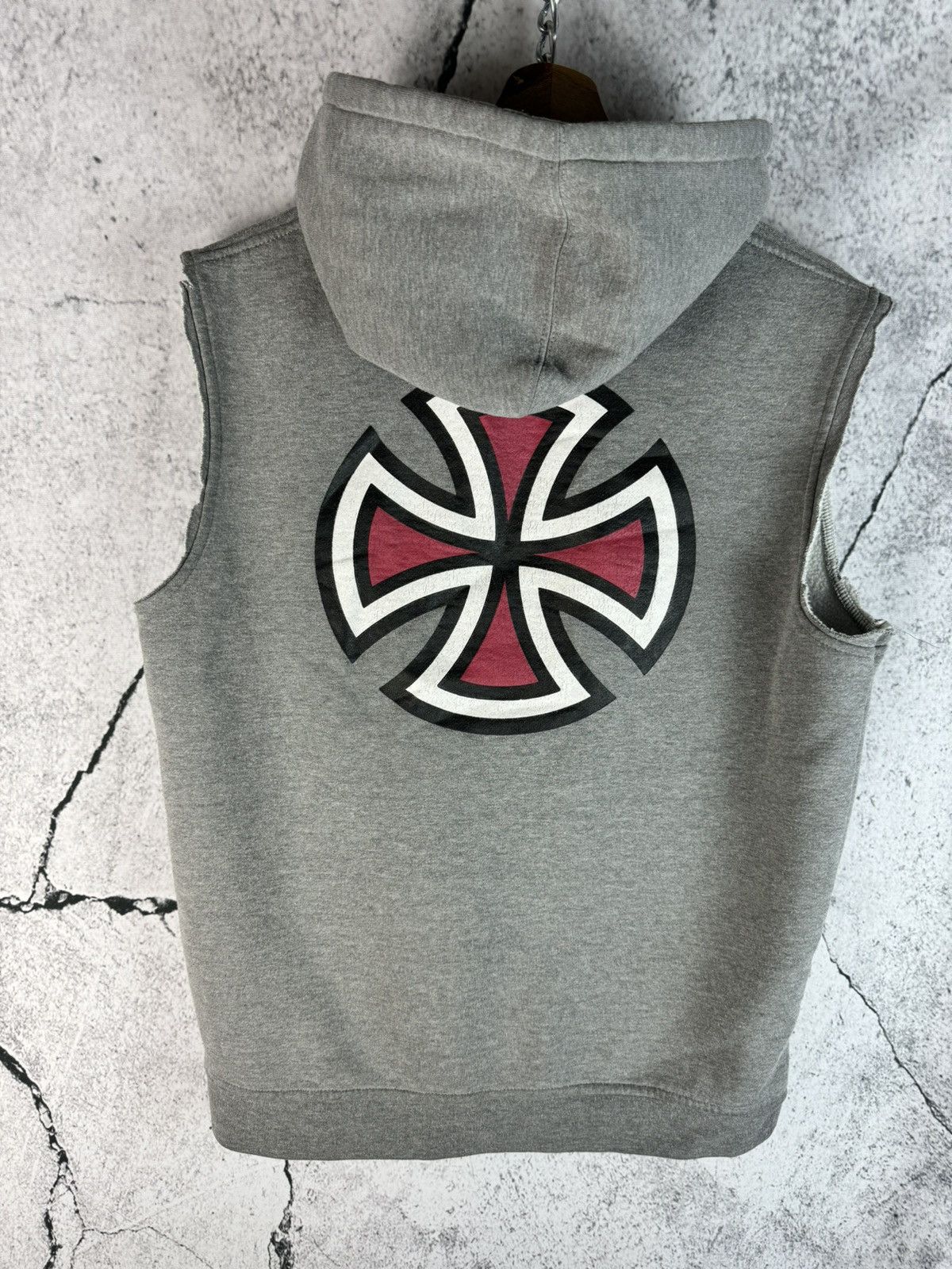 Independent Truck Co. Vintage 90s Distressed Crashed Independent Hoodie Size US S / EU 44-46 / 1 - 2 Thumbnail
