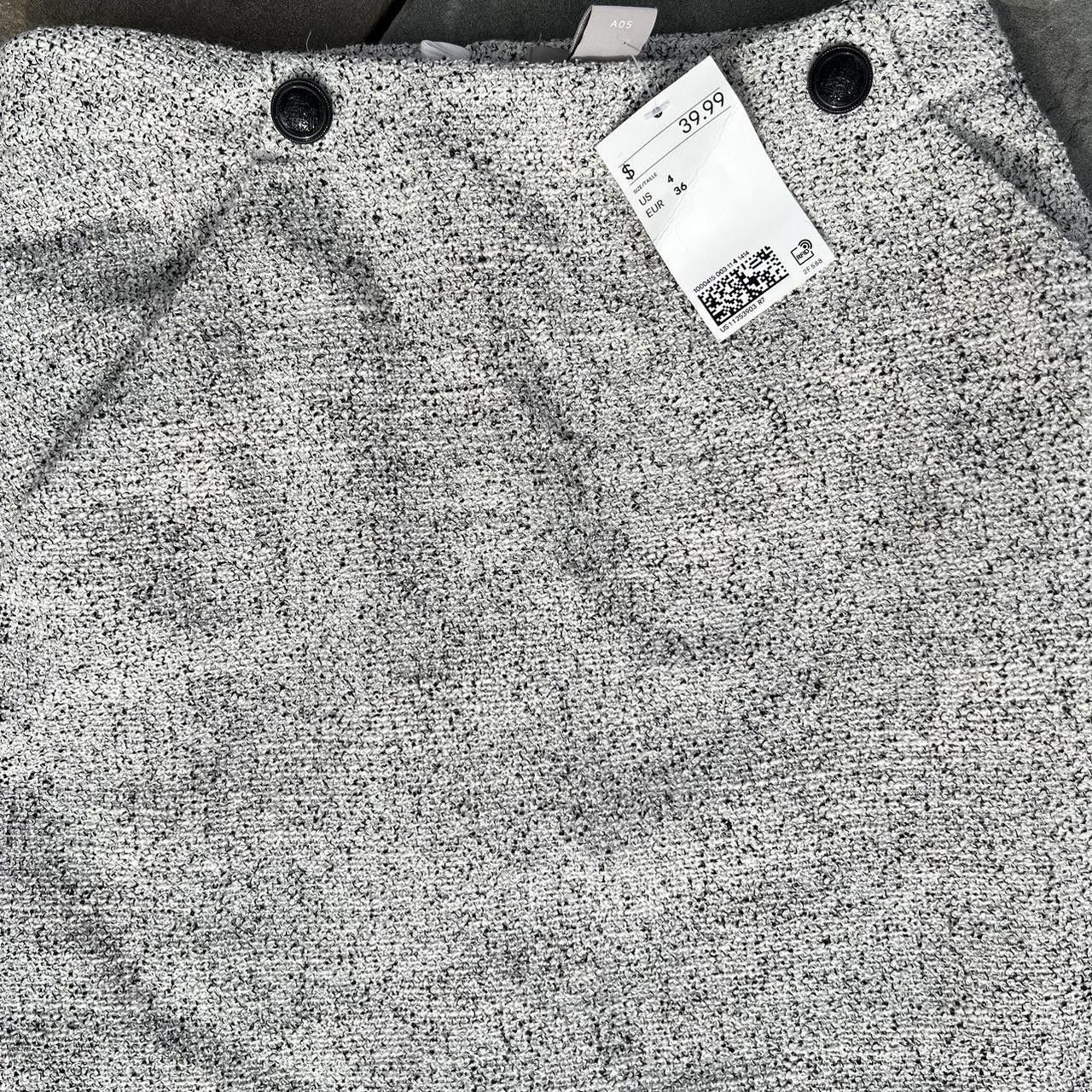 H&M NWT Light Grey Heather Knit Mini Skirt Size 27" / US 4 / IT 40 - 4 Thumbnail
