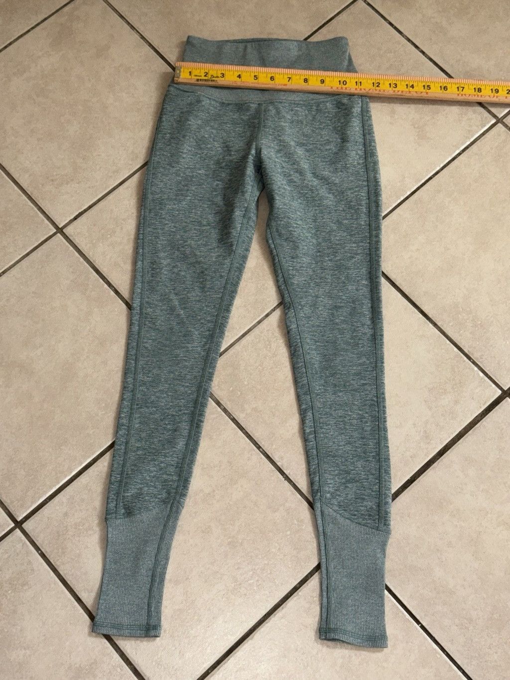 Alo Yoga ALO YOGA HIGH WAIST ALOSOFT LOUNGE LEGGING 27”LIGHT GREEN XS Size 26" / US 2 / IT 38 - 7 Thumbnail