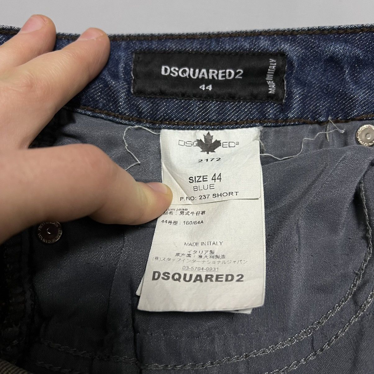 Dsquared2 × Vintage Dsquared Blue Shorts Vintage Size US 30 / EU 46 - 18 Thumbnail