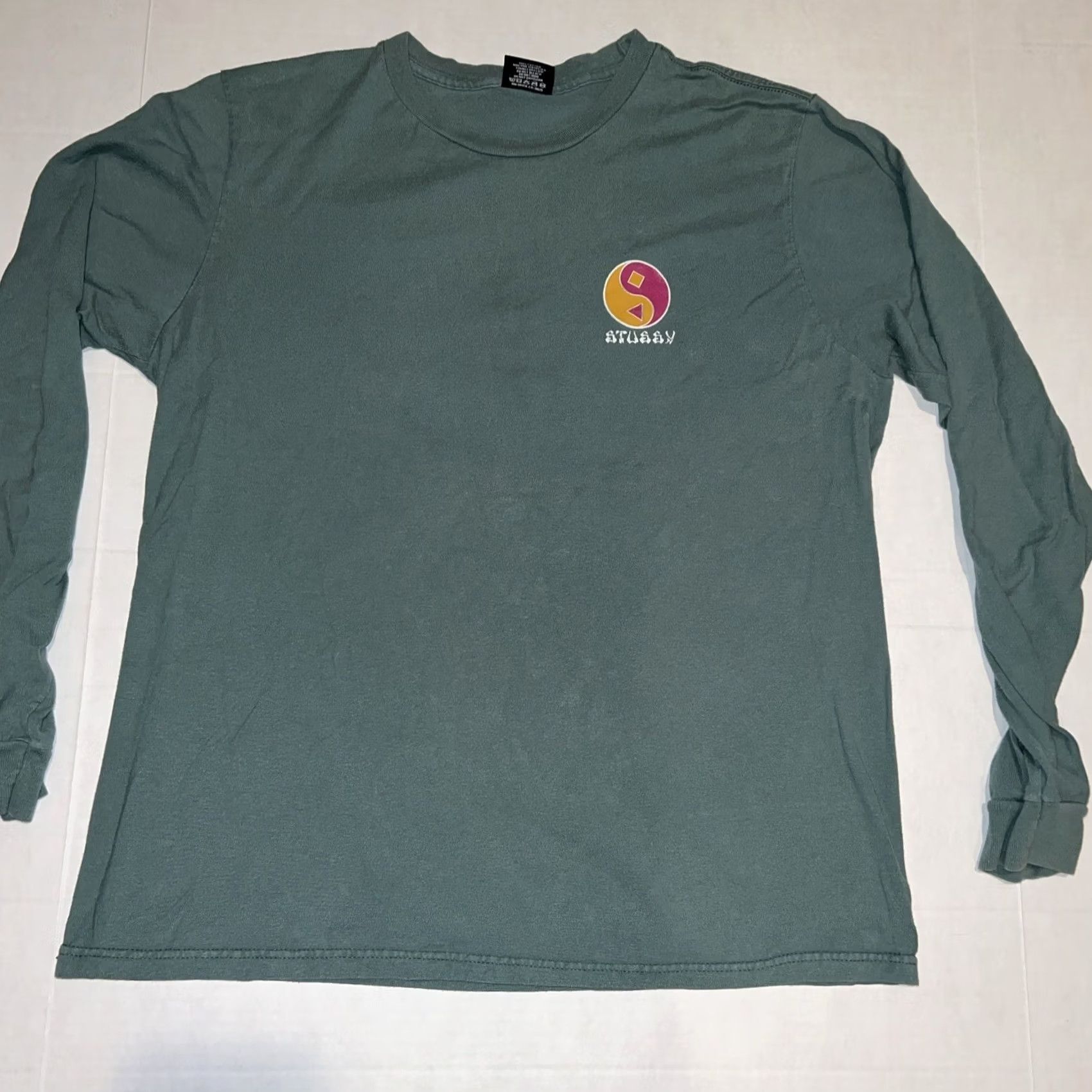 Vintage VINTAGE Stussy Shirt T-Shirt Long Sleeve M Green Skateboarder Ying Yang Graphic Print Men/Men's Regular Fit Size US M / EU 48-50 / 2 - 3 Thumbnail