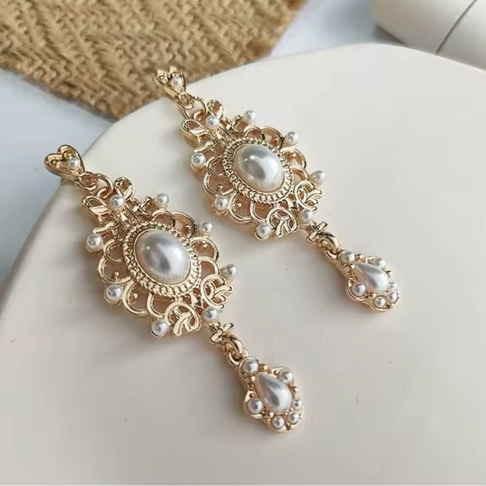 Other Vintage Palace Women's Golden Pearl Drop Earrings Baroque Size ONE SIZE - 1 Thumbnail