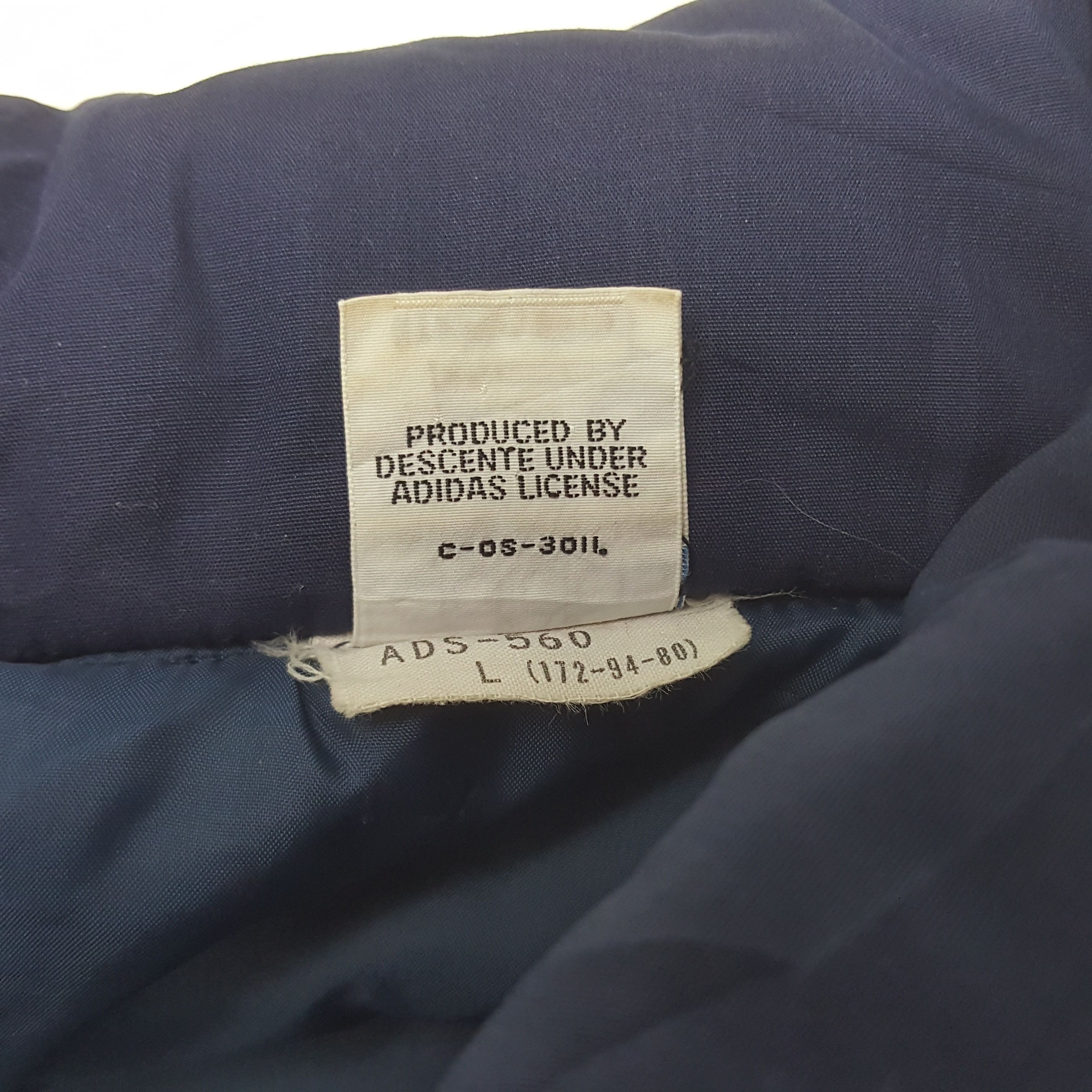 Adidas × Vintage Vintage Adidas Puffer Winter Zipper Jacket Size US M / EU 48-50 / 2 - 5 Thumbnail
