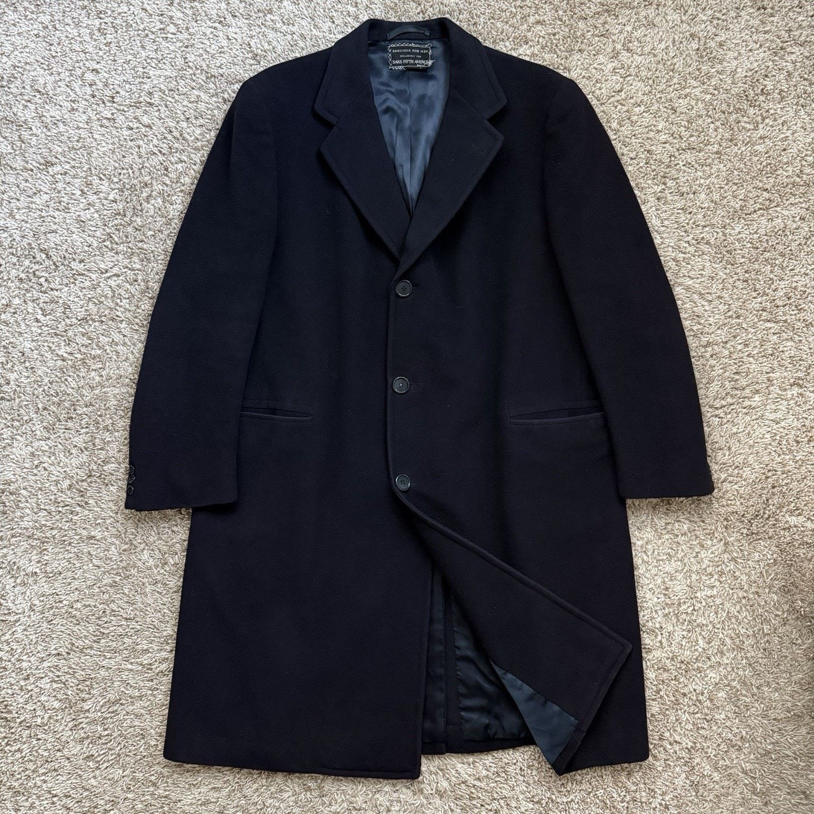 Saks Fifth Avenue × Vintage Vintage Saks Fifth Avenue 100% Pure Wool Black Trench Coat Size US L / EU 52-54 / 3 - 1 Thumbnail