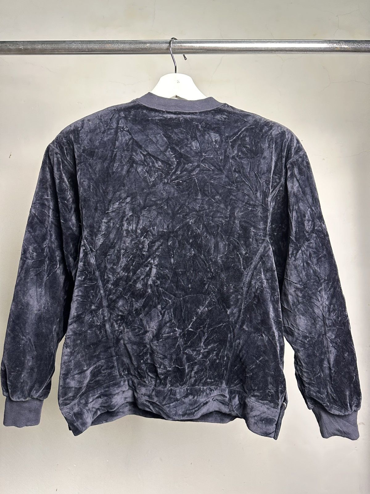Thierry Mugler Vintage Thierry Mugler Velour Crewneck Sweatshirt Size M / US 6-8 / IT 42-44 - 10 Thumbnail