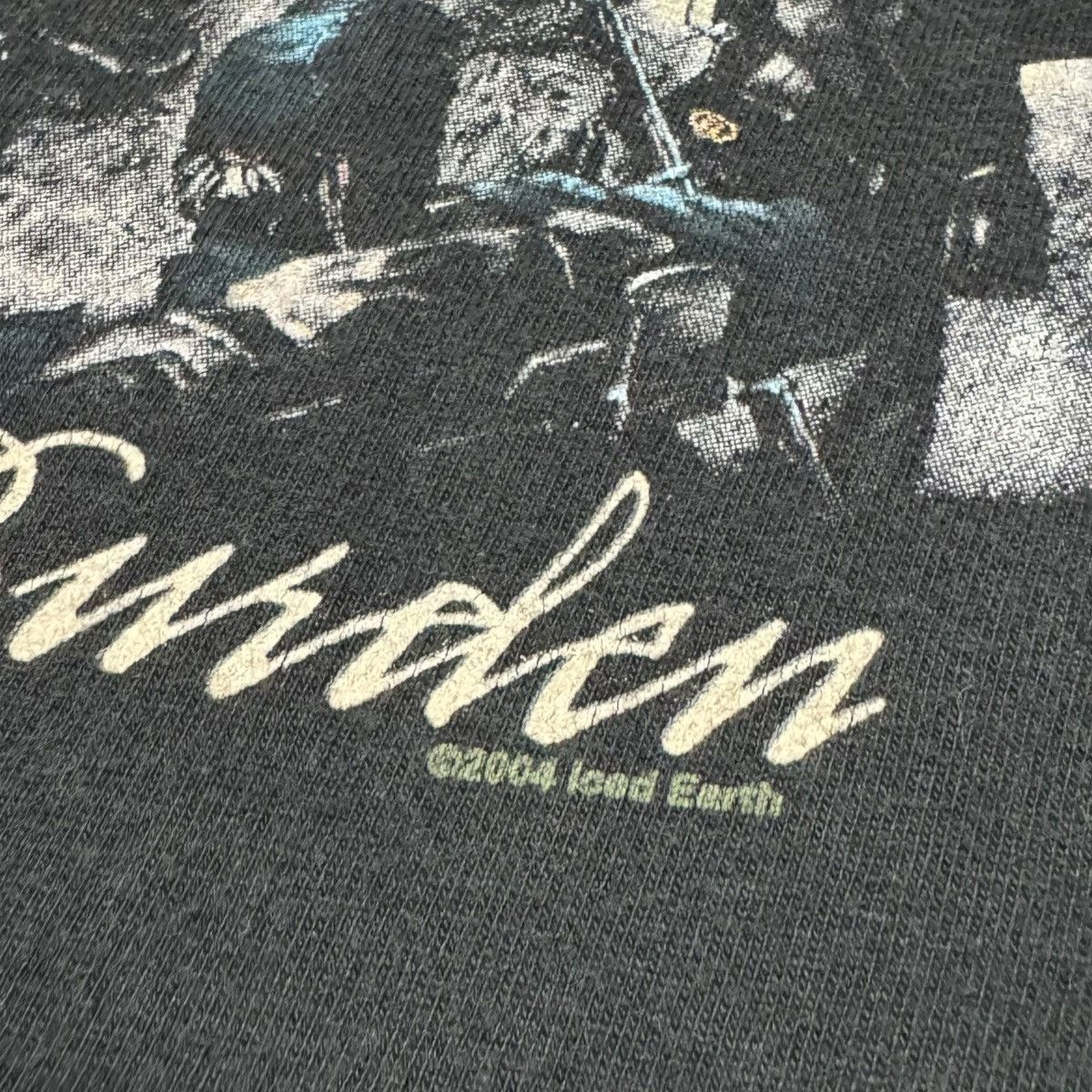 Band Tees 2004 VNTG Iced Earth The Glorious Burden Tour Shirt Adult L Size US L / EU 52-54 / 3 - 3 Thumbnail