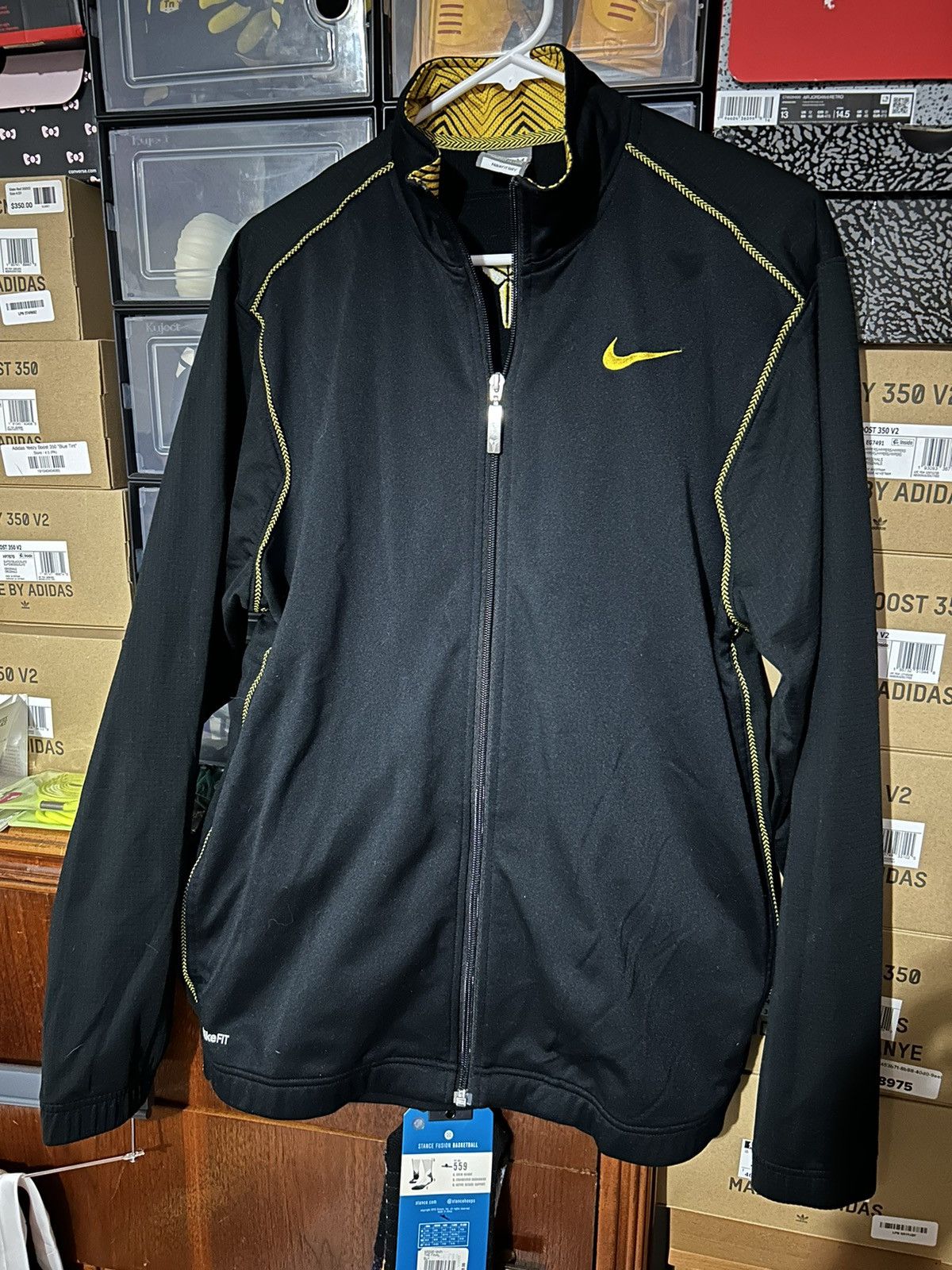 Nike Nike Men’s Black Yellow Kobe Bryant Mamba Full Zip Jacket Size US M / EU 48-50 / 2 - 3 Thumbnail