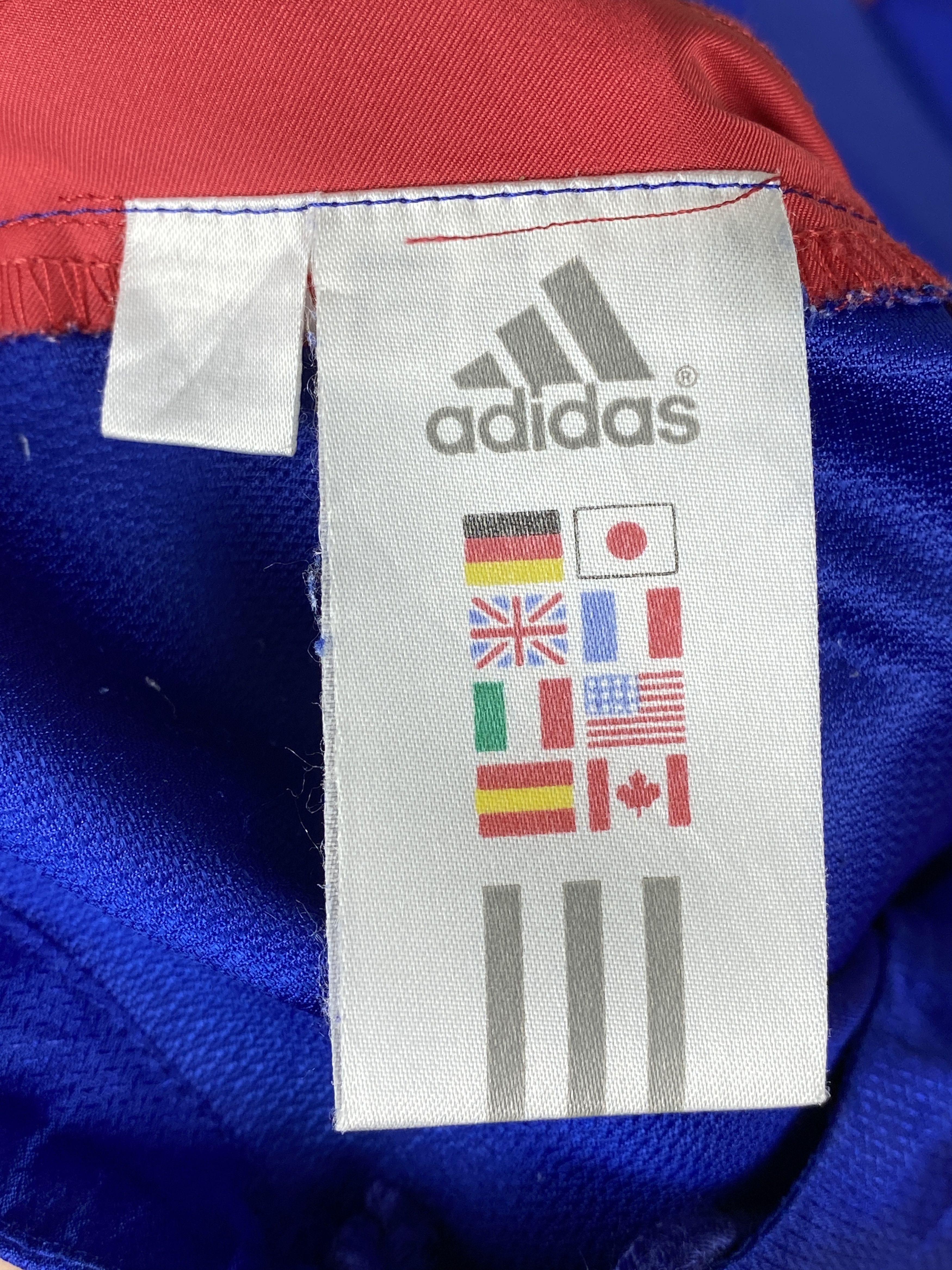 Adidas Vintage Adidas Sportwear Jersey J1719 Size US M / EU 48-50 / 2 - 6 Thumbnail
