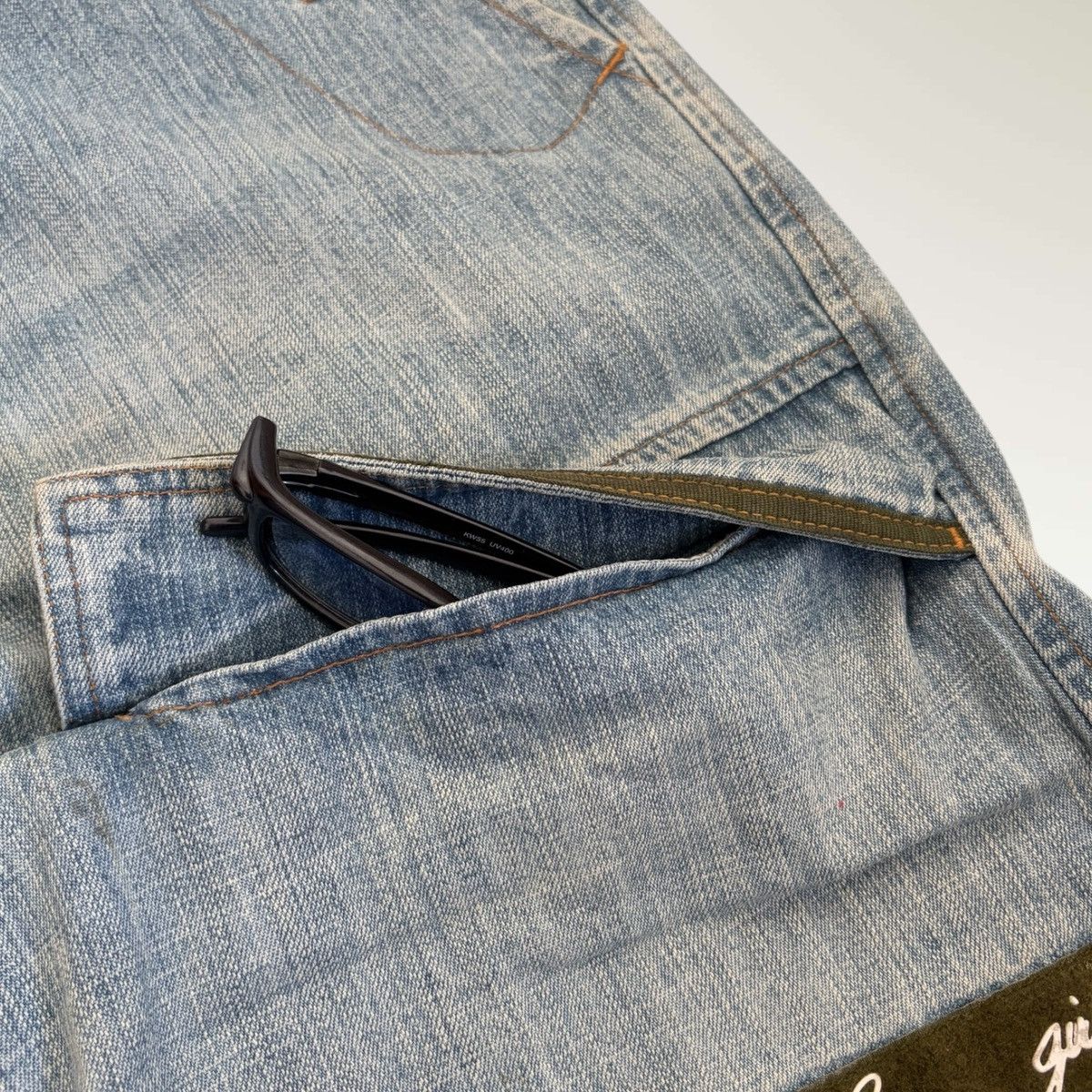 Marithe + Francois Girbaud Marithe + Francois Girbaud Multi Pocket Strap shuttle Pants Size US 38 / EU 54 - 9 Thumbnail
