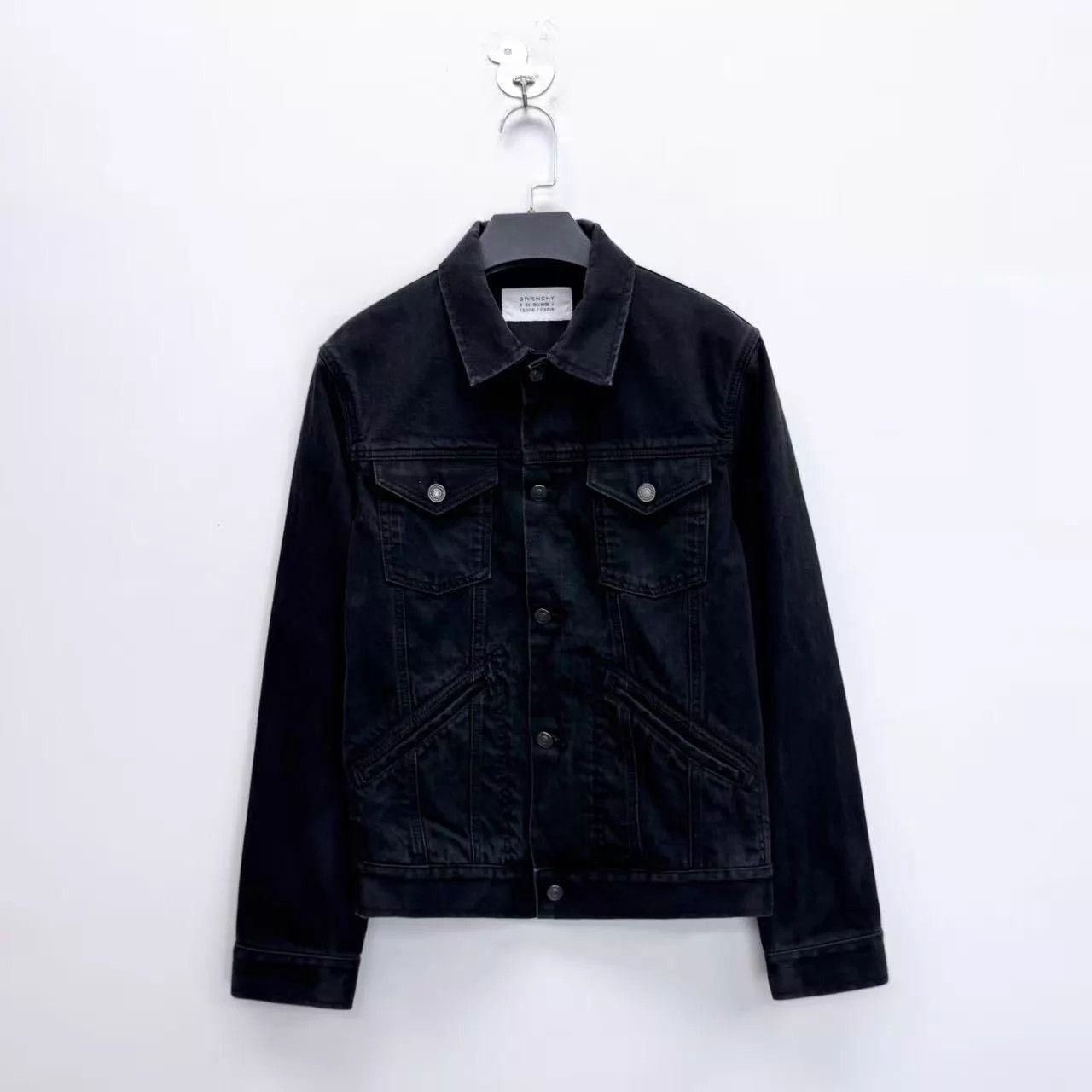 Givenchy Givenchy Black Washed Distressed Denim Logo Back Unisex S Size S / US 4 / IT 40 - 2 Thumbnail