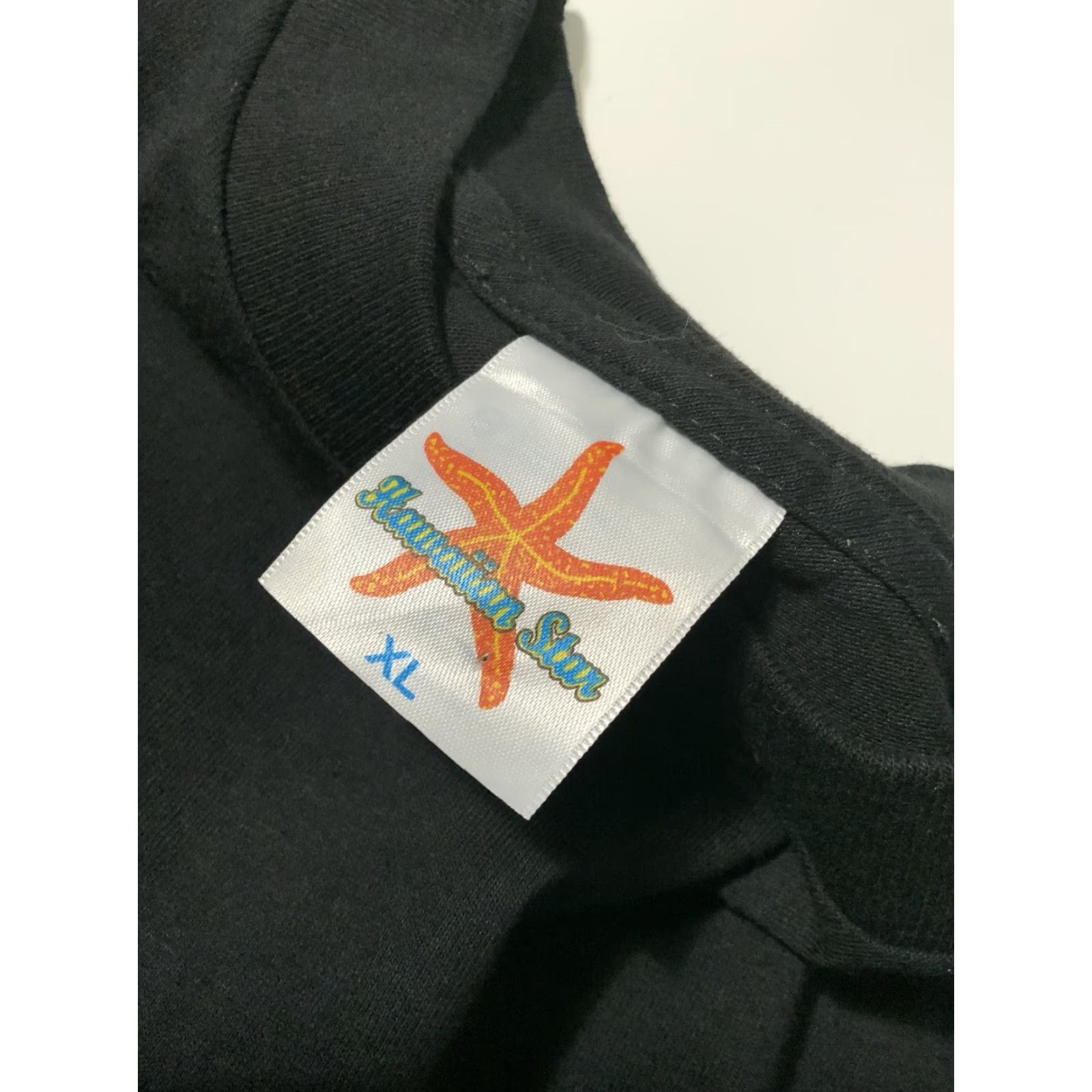 Vintage VINTAGE 90s Hawaiian Star Flamed Dragon Surfing Graphic Long Sleeve T-Shirt XL Dragon Mens? Wait—gender at end if applicable. Size US XL / EU 56 / 4 - 7 Thumbnail