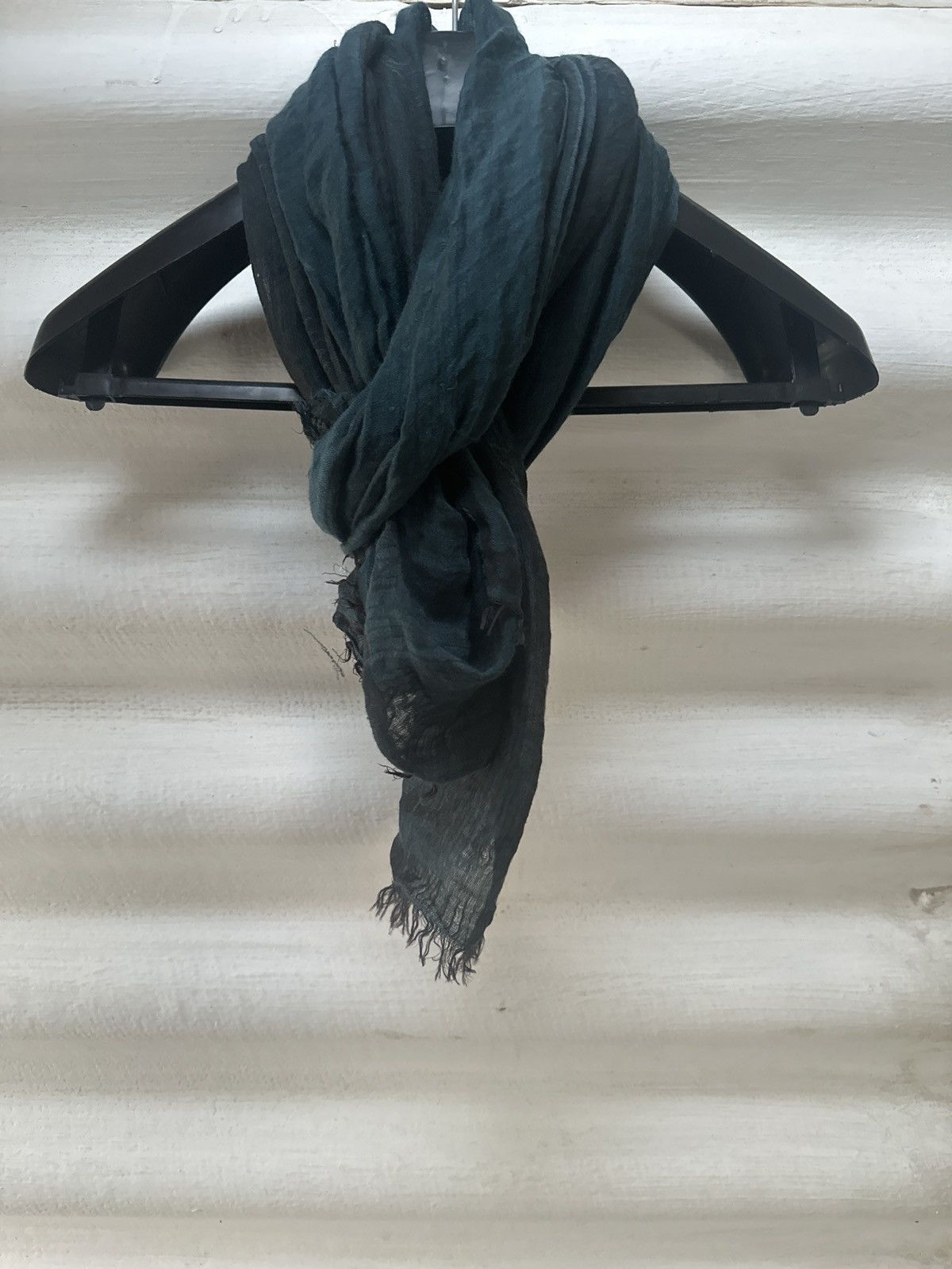 Emporio Armani Emporio Armani cashmere scarf .. Italy made Size ONE SIZE - 5 Thumbnail