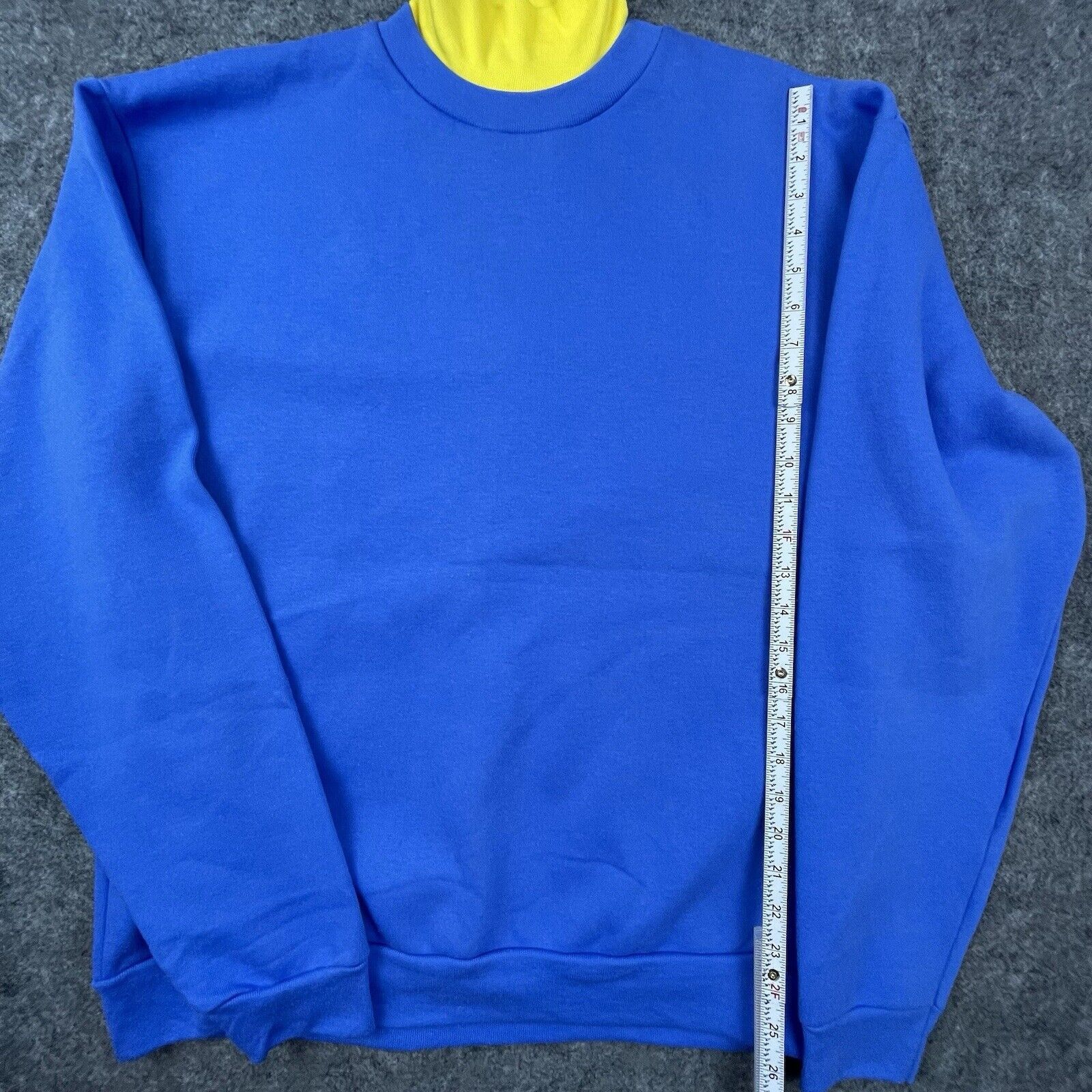 American Apparel American Apparel Sweatshirt Men Large Blue Yellow Turtleneck Size US L / EU 52-54 / 3 - 4 Thumbnail