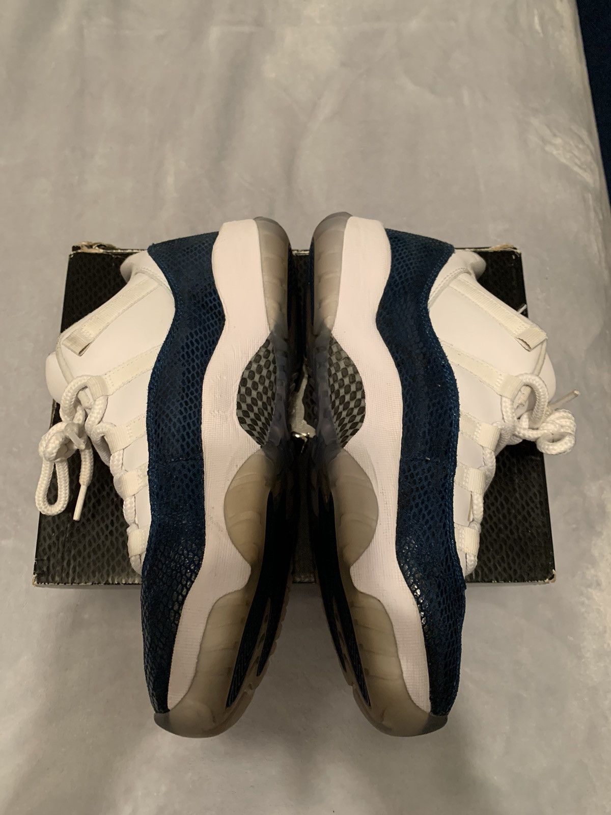Jordan Brand Jordan 11 Retro Low Snakeskin 2019 Size 8.5 Size US 8.5 / EU 41-42 - 4 Thumbnail