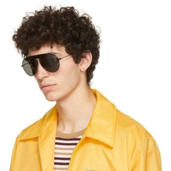 Gucci Authentic Gucci super light, stylish and bold design. The la Size ONE SIZE - 9 Thumbnail
