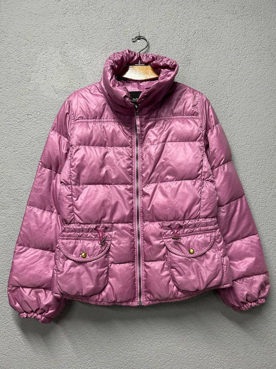 Max Mara Max Mara Weekend line womens down jacket size US 10 / M Size M / US 6-8 / IT 42-44 - 1 Thumbnail