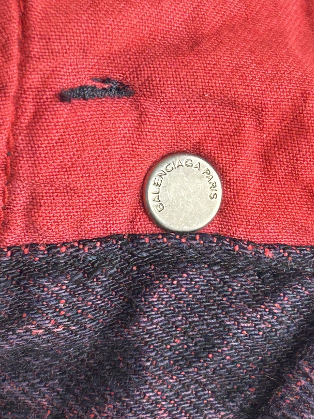 Balenciaga Super Rare Balenciaga 2012 Red Washed Denim Size US 29 - 9 Thumbnail