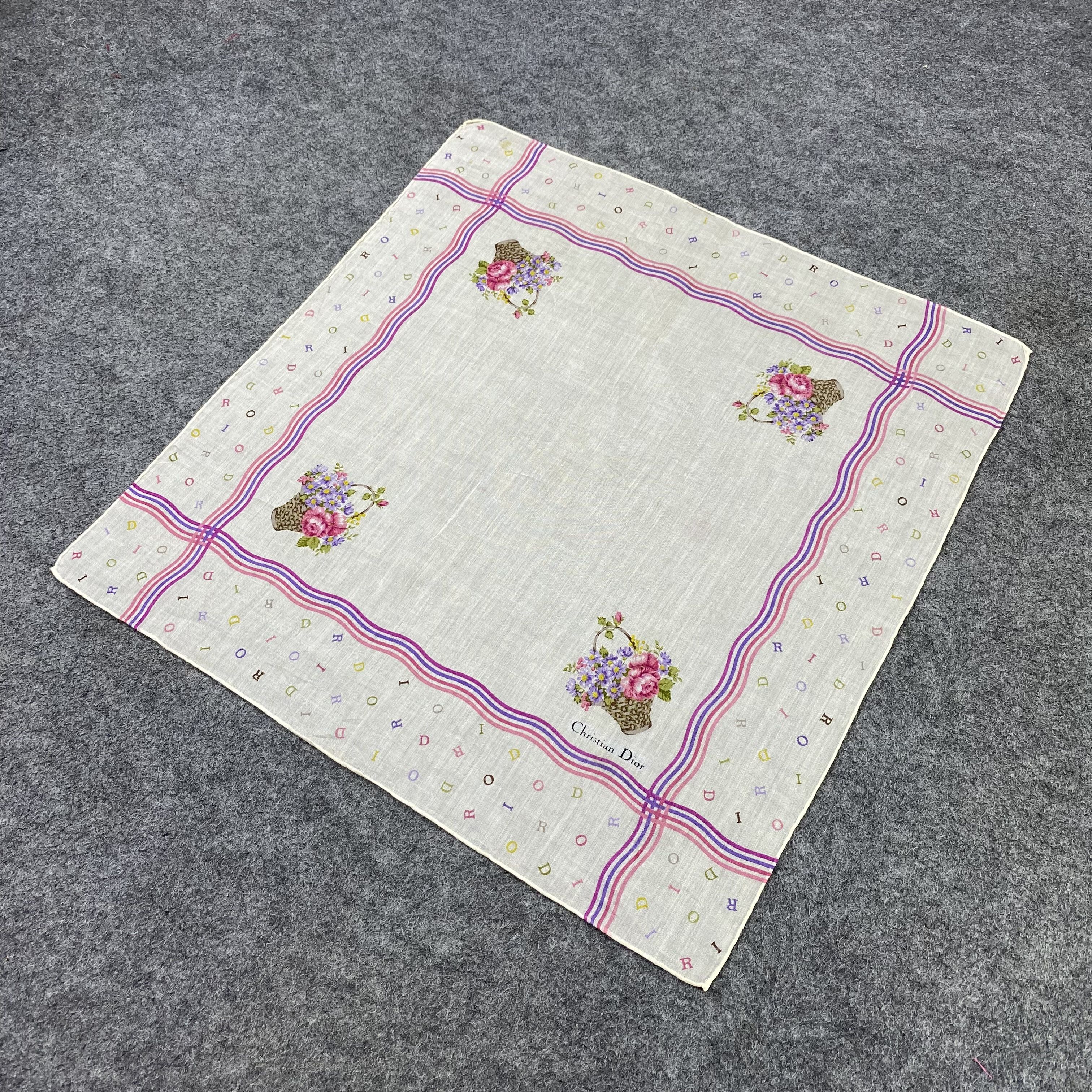 Japanese Brand Christian Dior Handkerchief / Bandana / Neckerchief-B2366 Size ONE SIZE - 4 Thumbnail