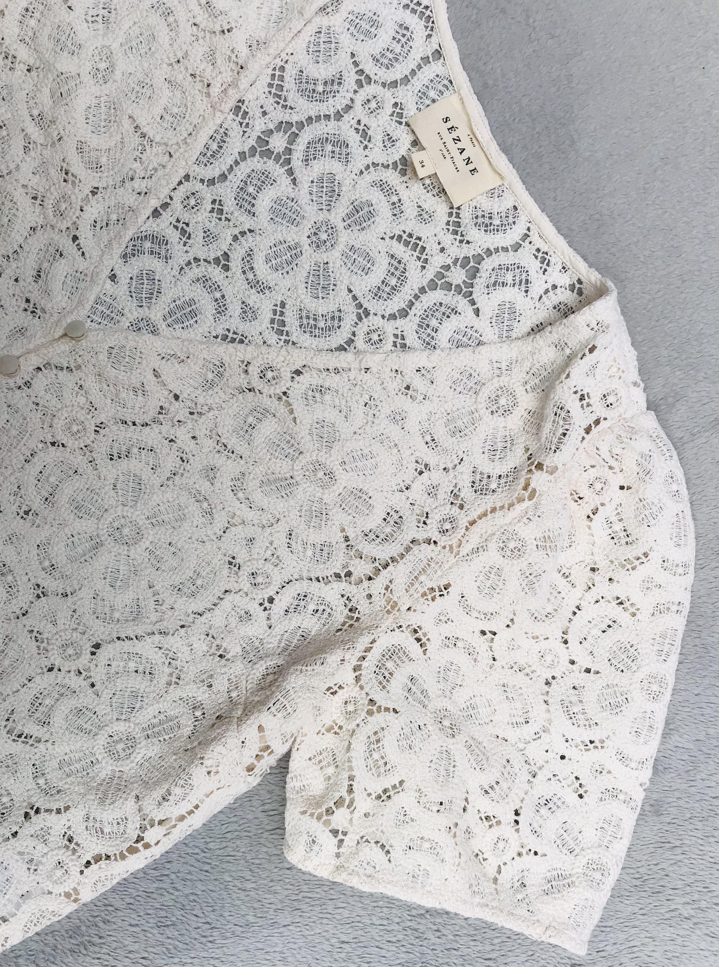 Sezane Sezane Paris Emma Blouse Ecru Lace T-shirt Top Button Size XS / US 0-2 / IT 36-38 - 8 Thumbnail
