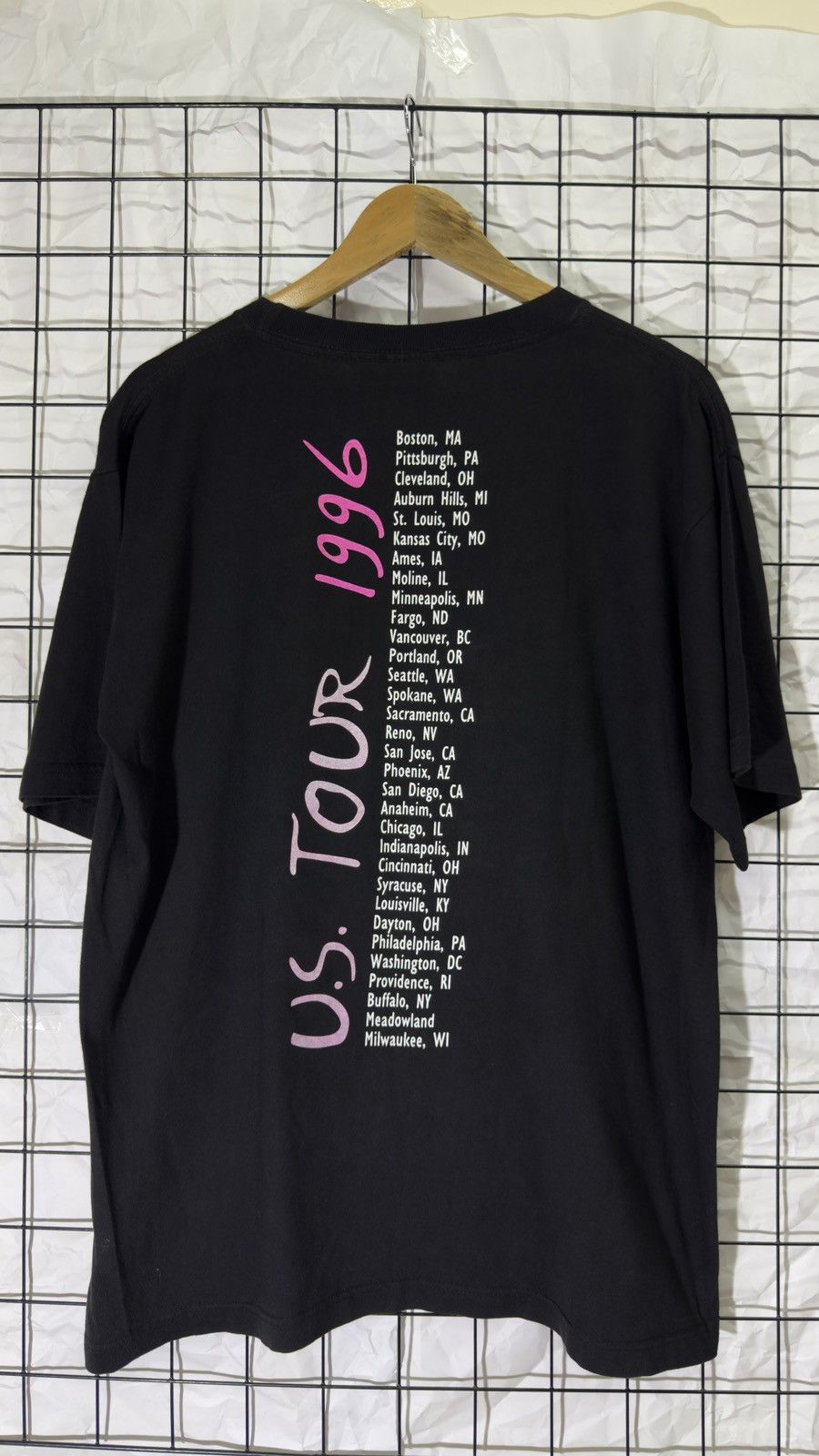 Band Tees Vintage 1996 neil diamond tee shirt Size US L / EU 52-54 / 3 - 2 Thumbnail