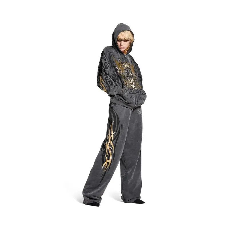Balenciaga o1tr1nto0426 Tacky Gold Zip-Up Hoodie Regular Fit in Black Size US L / EU 52-54 / 3 - 2 Thumbnail