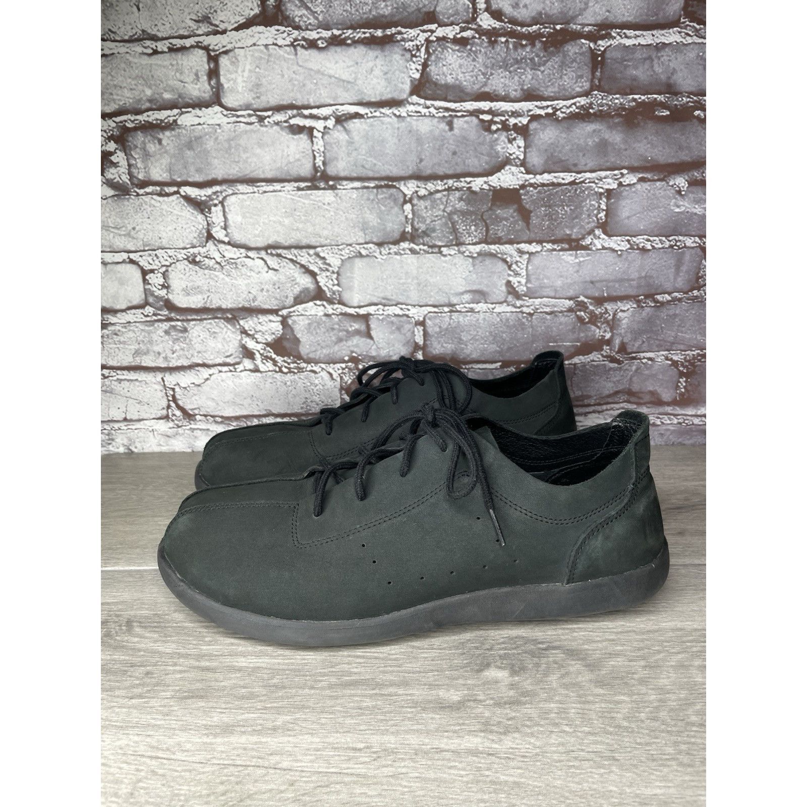 Crocs Crocs Venture Black leather Casual Oxfords lace up Comfort S Size US 12 / EU 45 - 14 Thumbnail