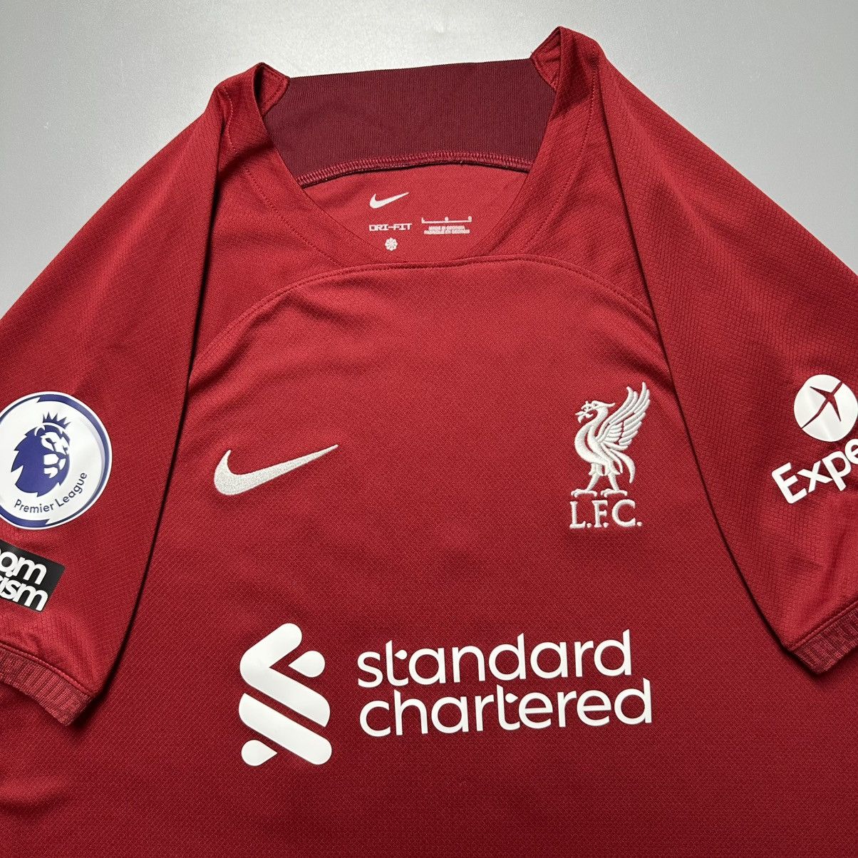 Vintage LIVERPOOL NIKE 2022/2023 FOOTBALL HOME JERSEY #20 DIOGO JOTA Size US L / EU 52-54 / 3 - 4 Thumbnail