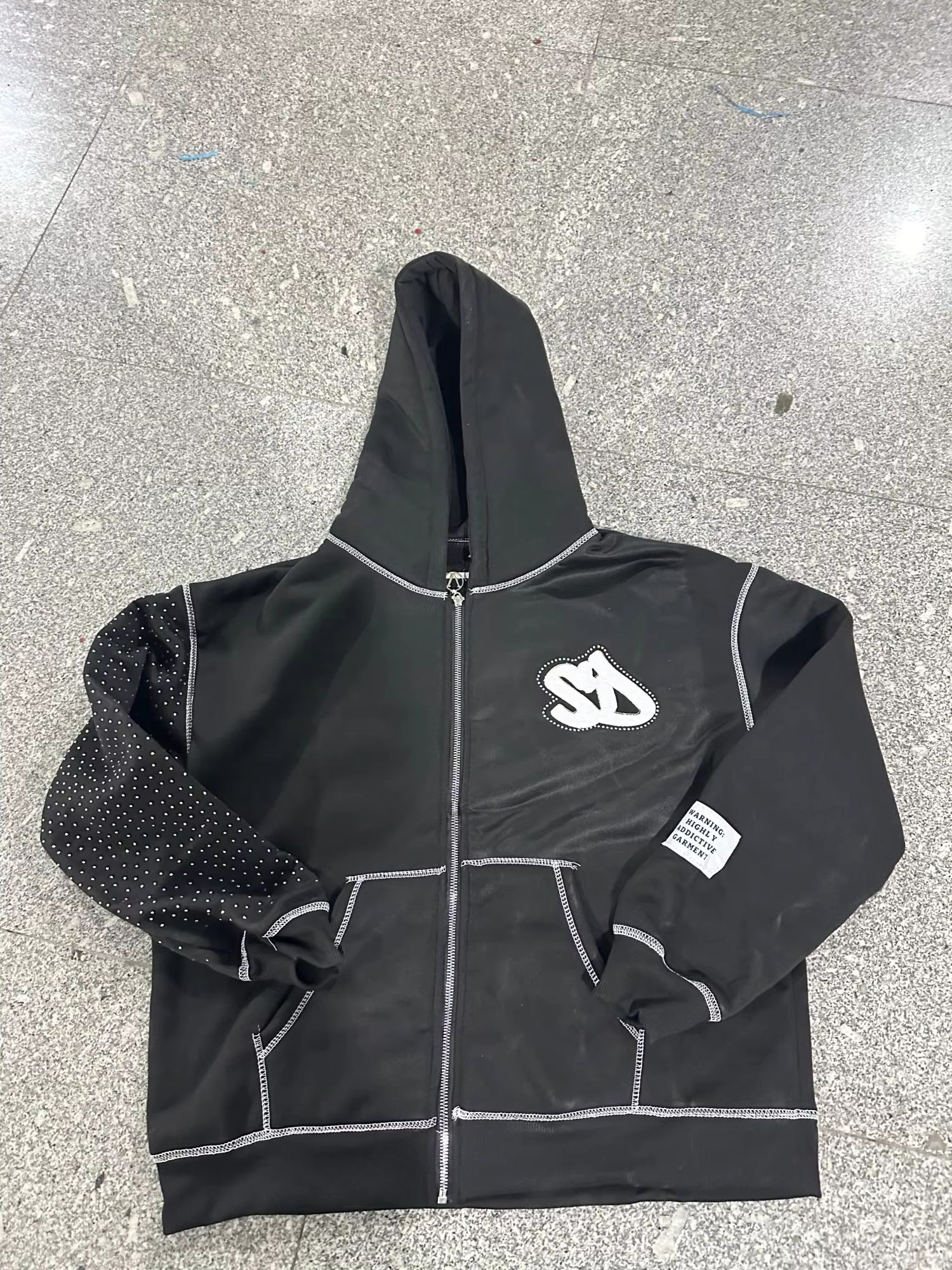 Other Trendy and Unique Bedazzled Zip-up Hoodie Size US M / EU 48-50 / 2 - 1 Thumbnail